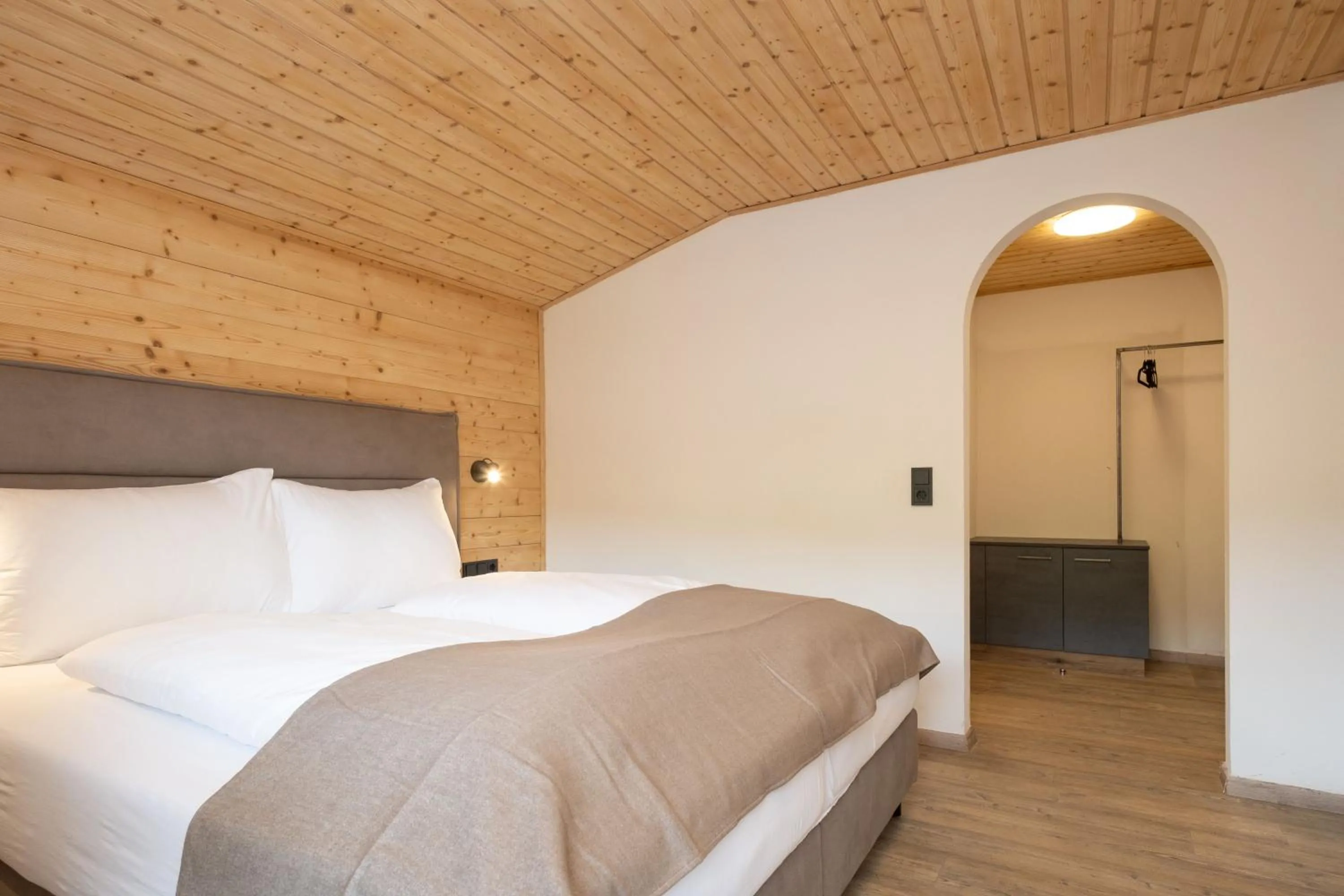 Bed in Hofers Herzstück