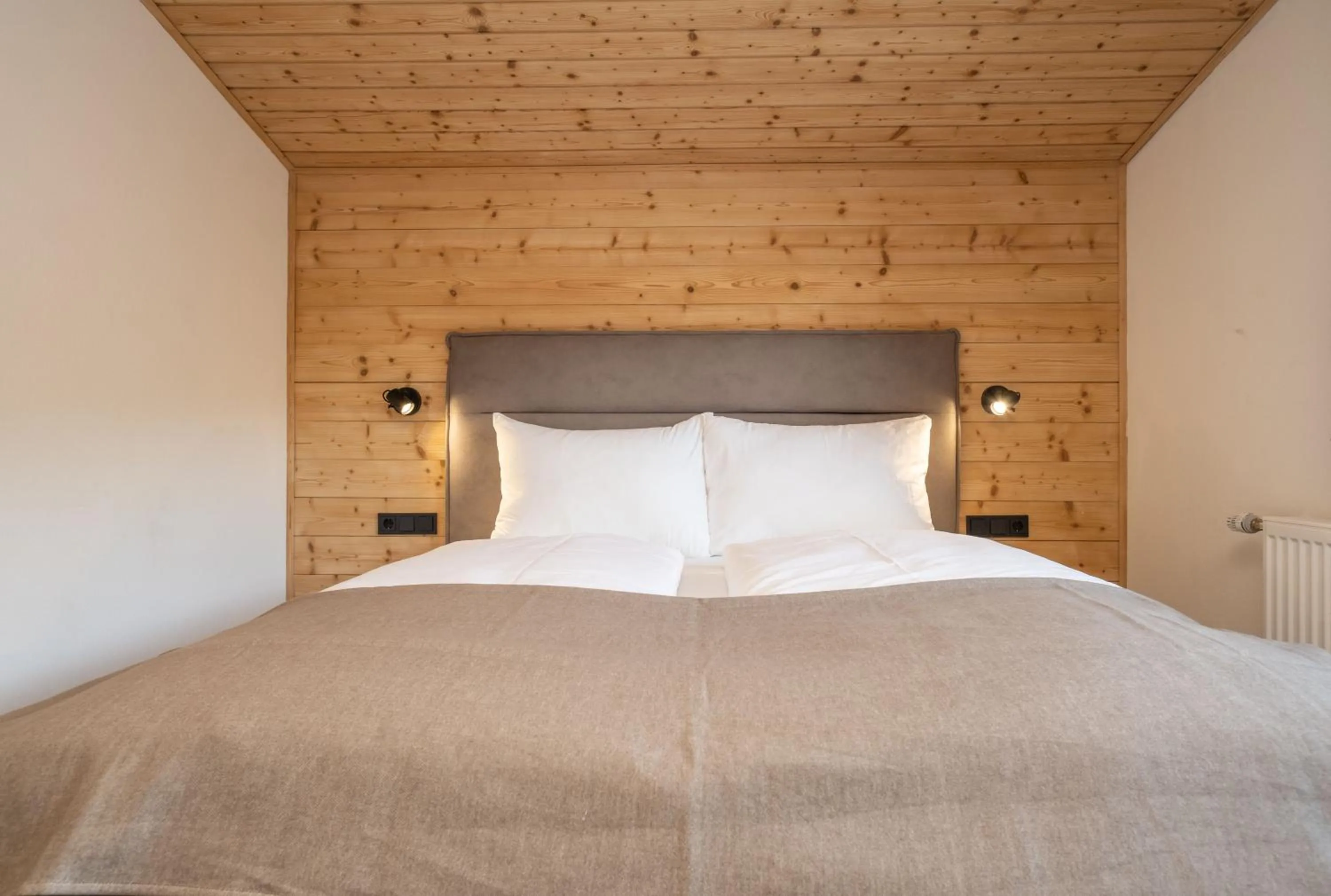 Bed in Hofers Herzstück
