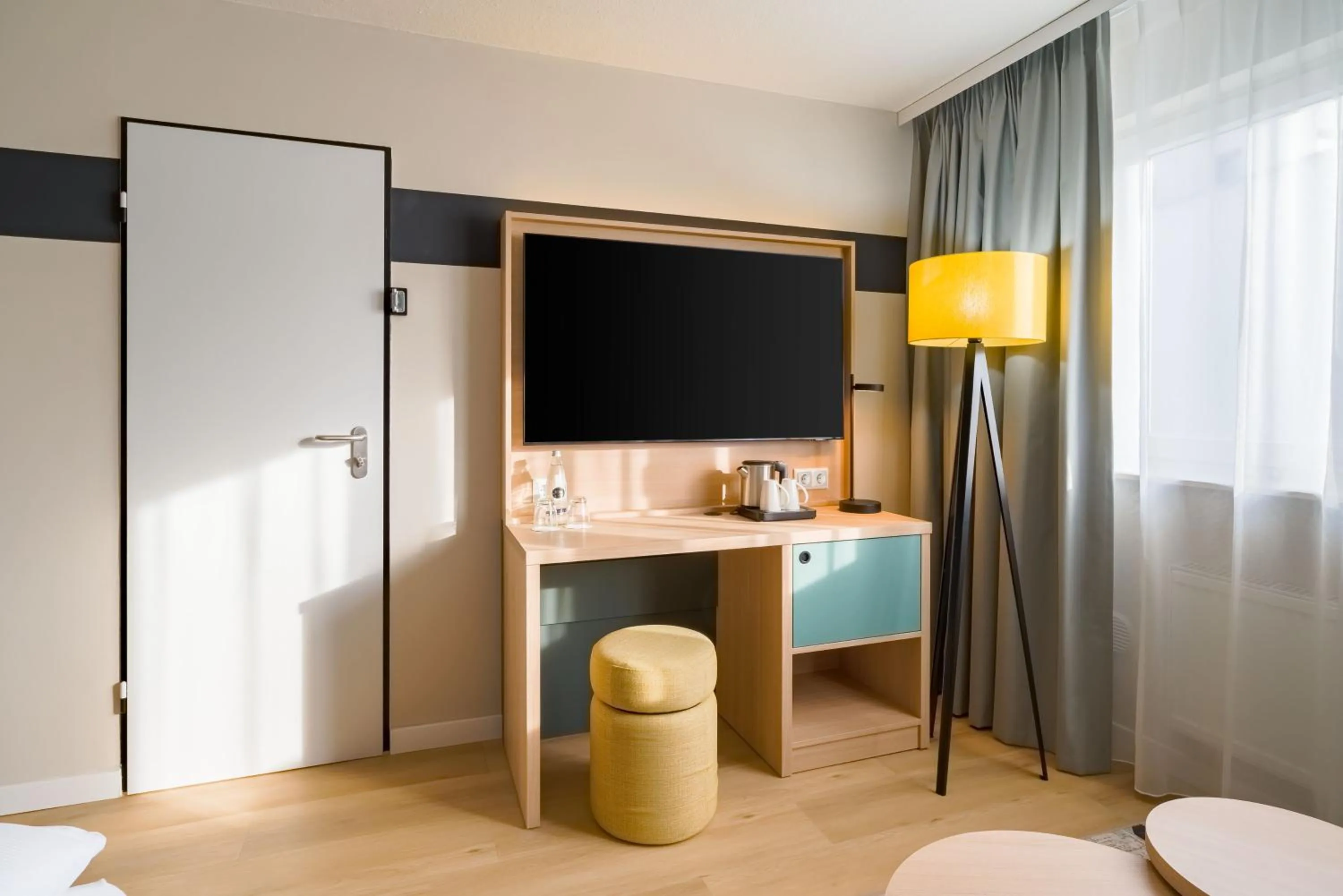 Coffee/tea facilities in Spark By Hilton Stuttgart Sindelfingen