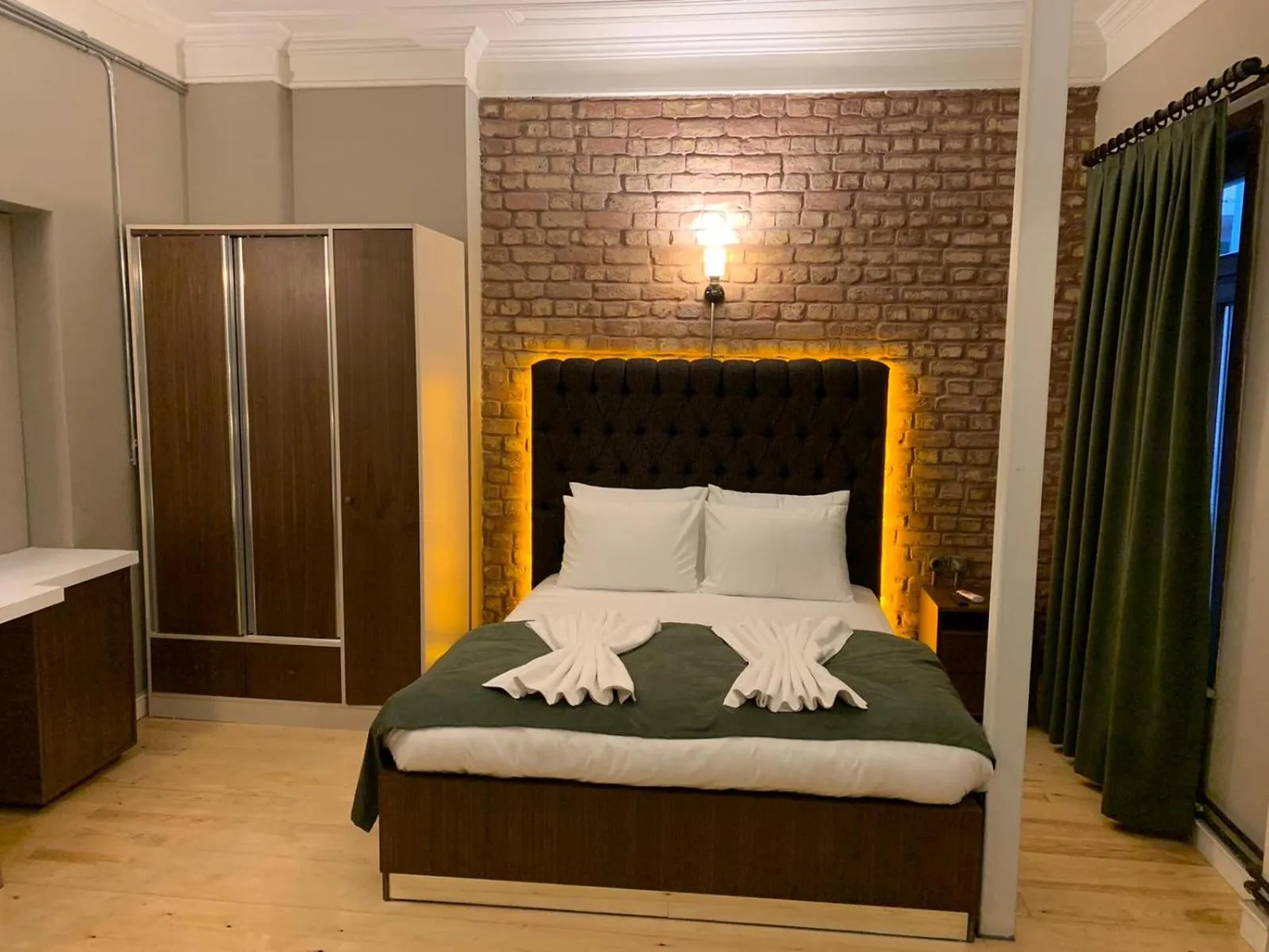 Bedroom, Bed in Berfinn Hotel Beşiktaş