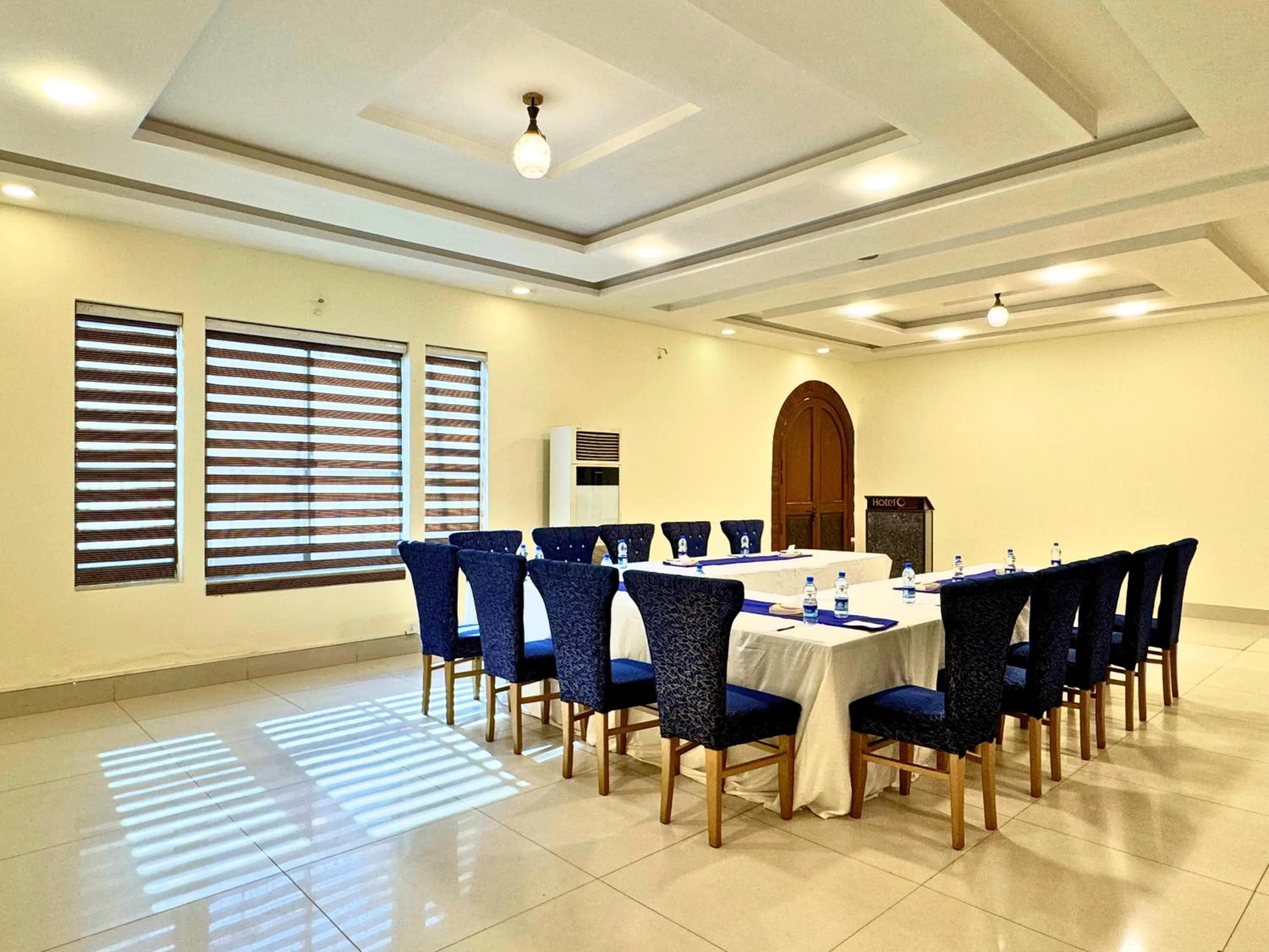 Meeting/conference room in Hotel One DG Khan