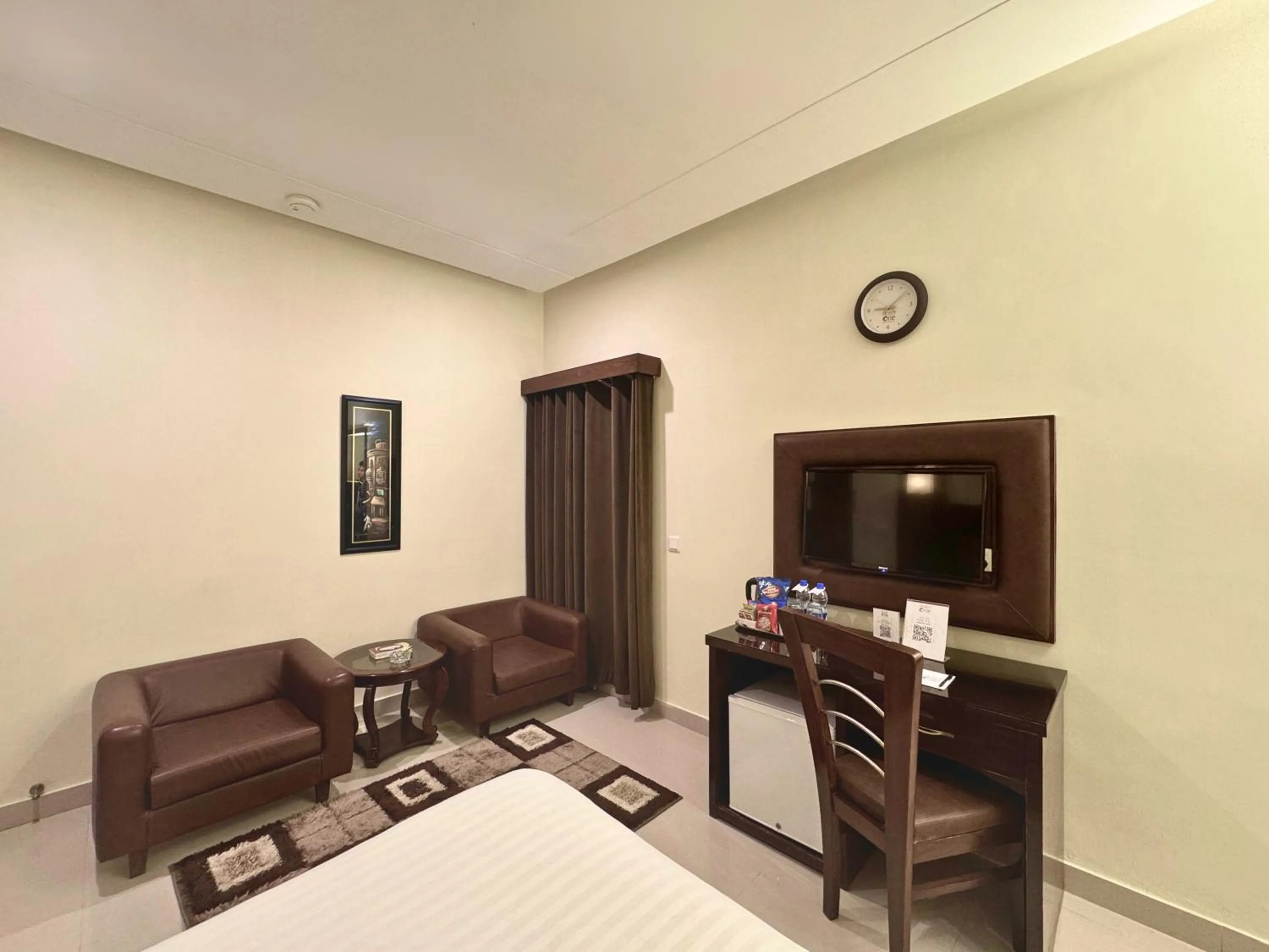 Bed in Hotel One DG Khan