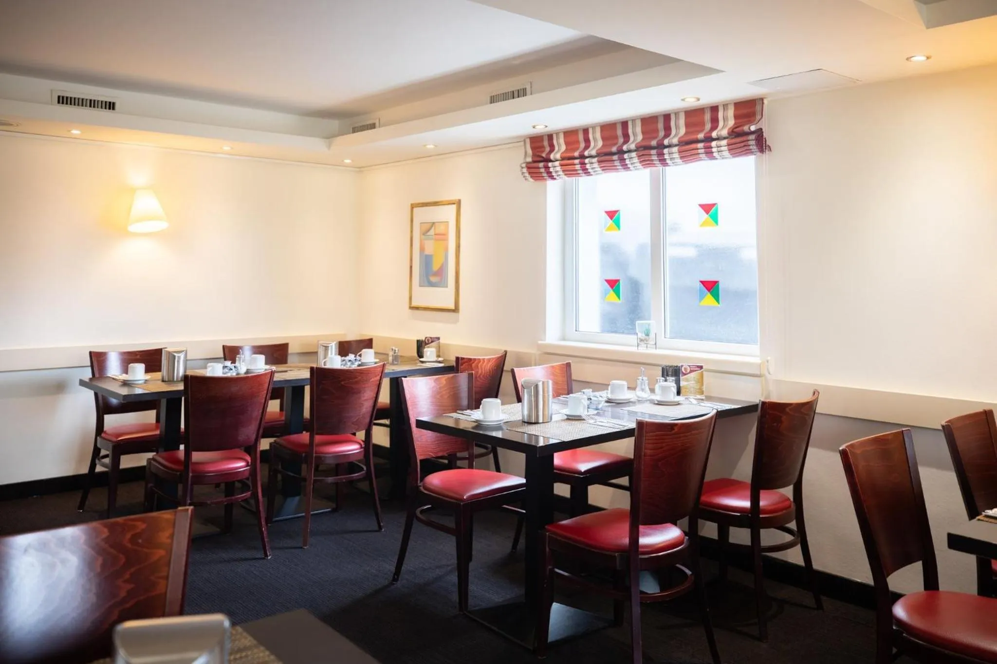 Restaurant/places to eat in Garner Hotel Bremen North by IHG