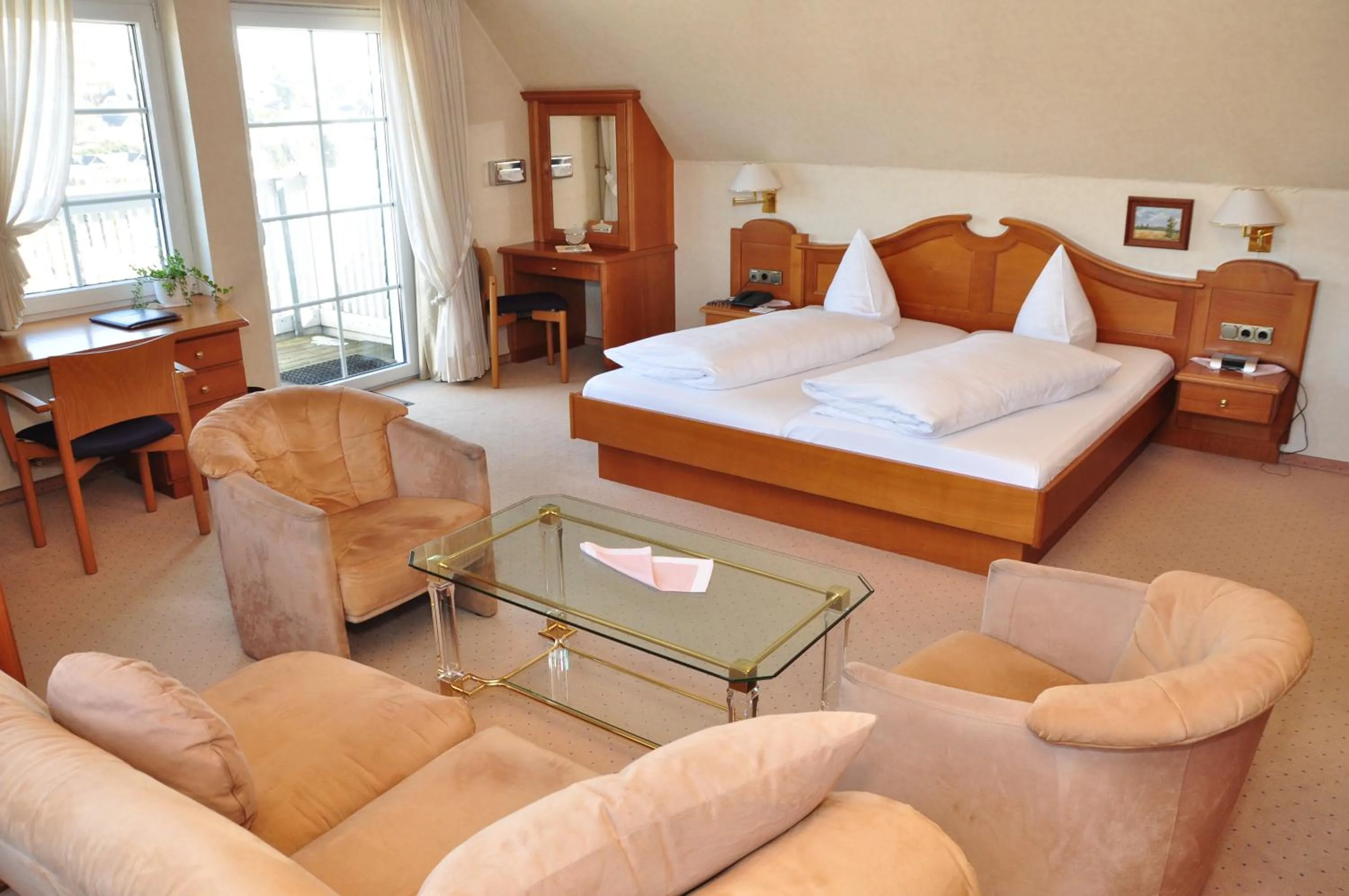 Photo of the whole room, Bed in Hotel Sauerländer Hof