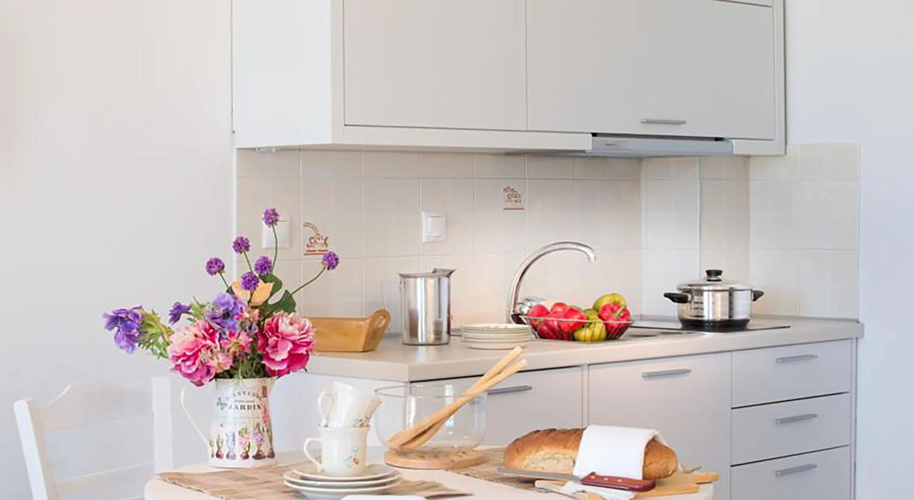 Kitchen or kitchenette in Aqua Marina