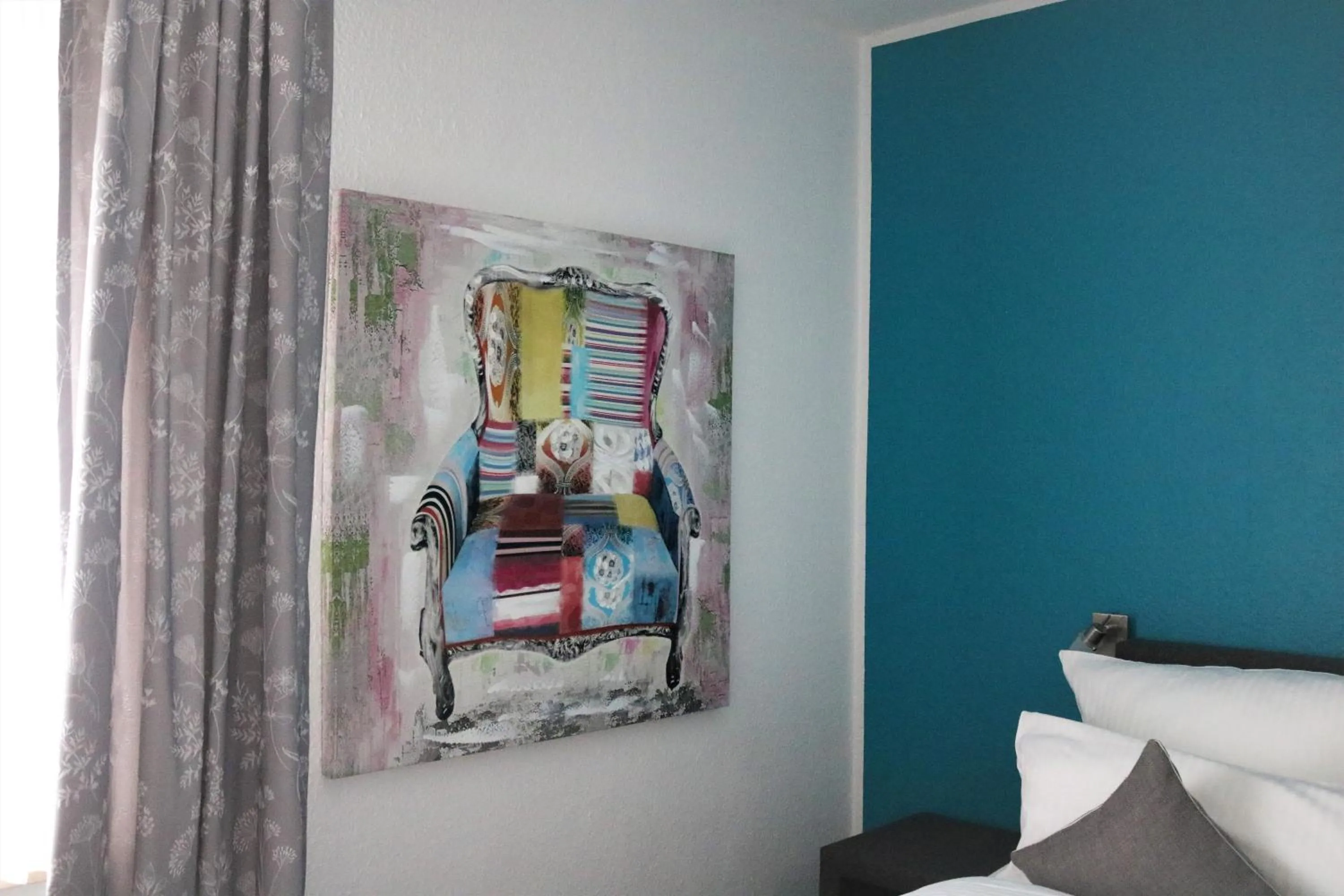 Property building, Bed in Hotel Schmerkötter