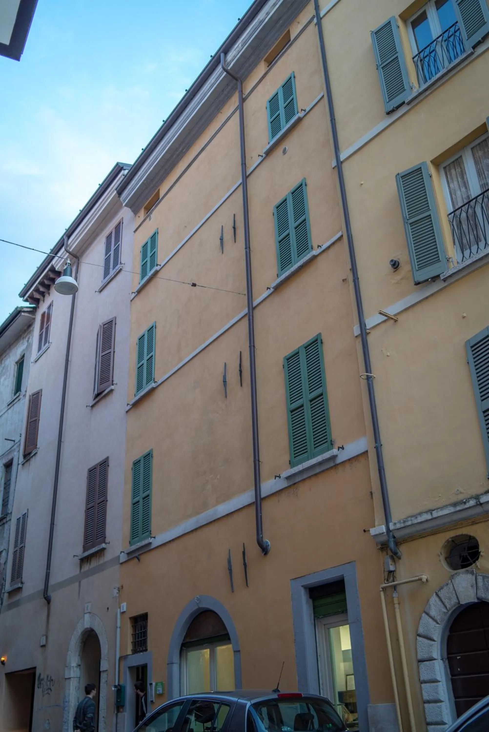 Property building in LUOGO COMUNE Ostello