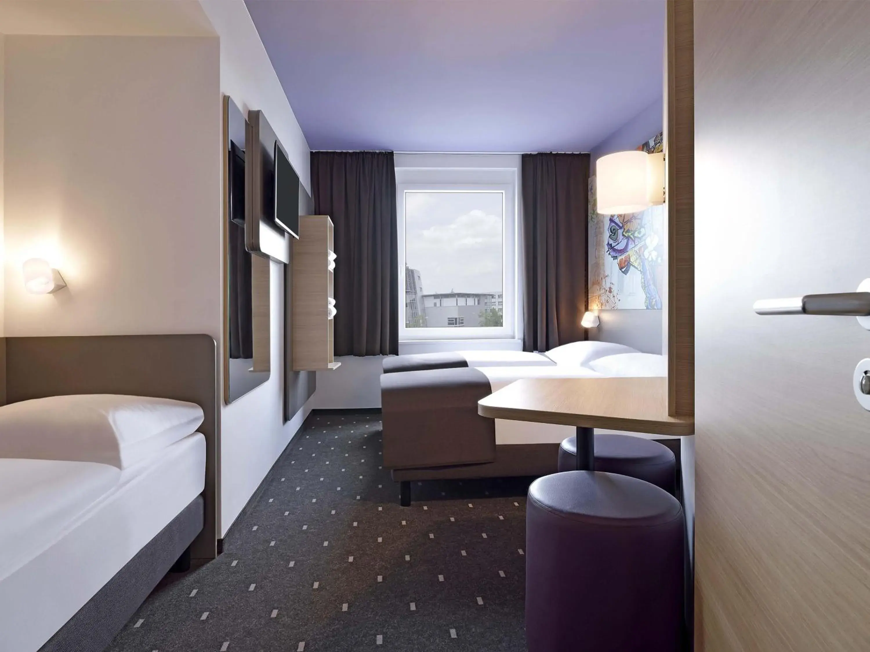 Triple Room in B&B Hotel Köln-Ehrenfeld Triple Room in B&B Hotel Köln-Ehrenfeld