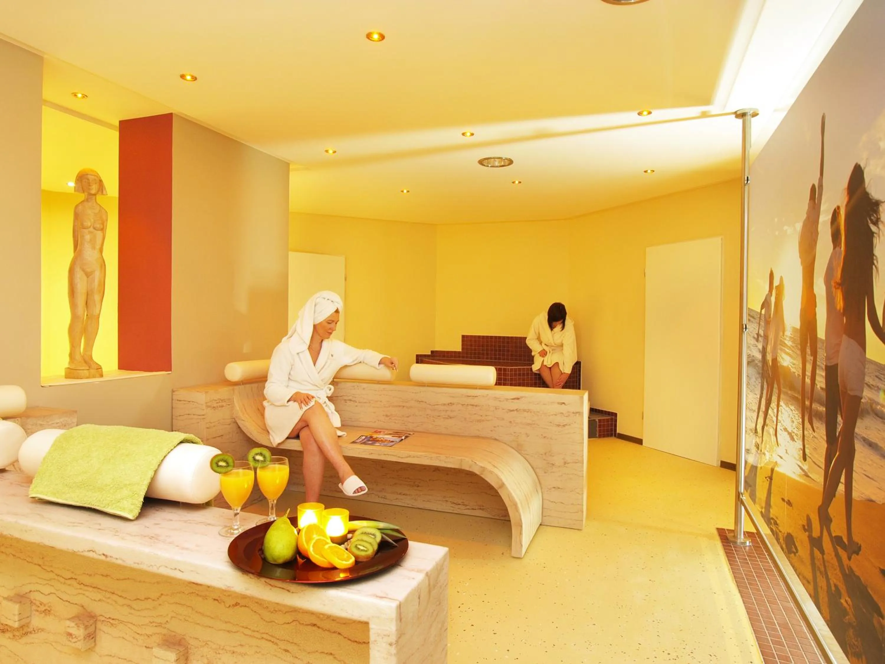 Spa and wellness centre/facilities, Bed in Kurhotel zu Heringsdorf