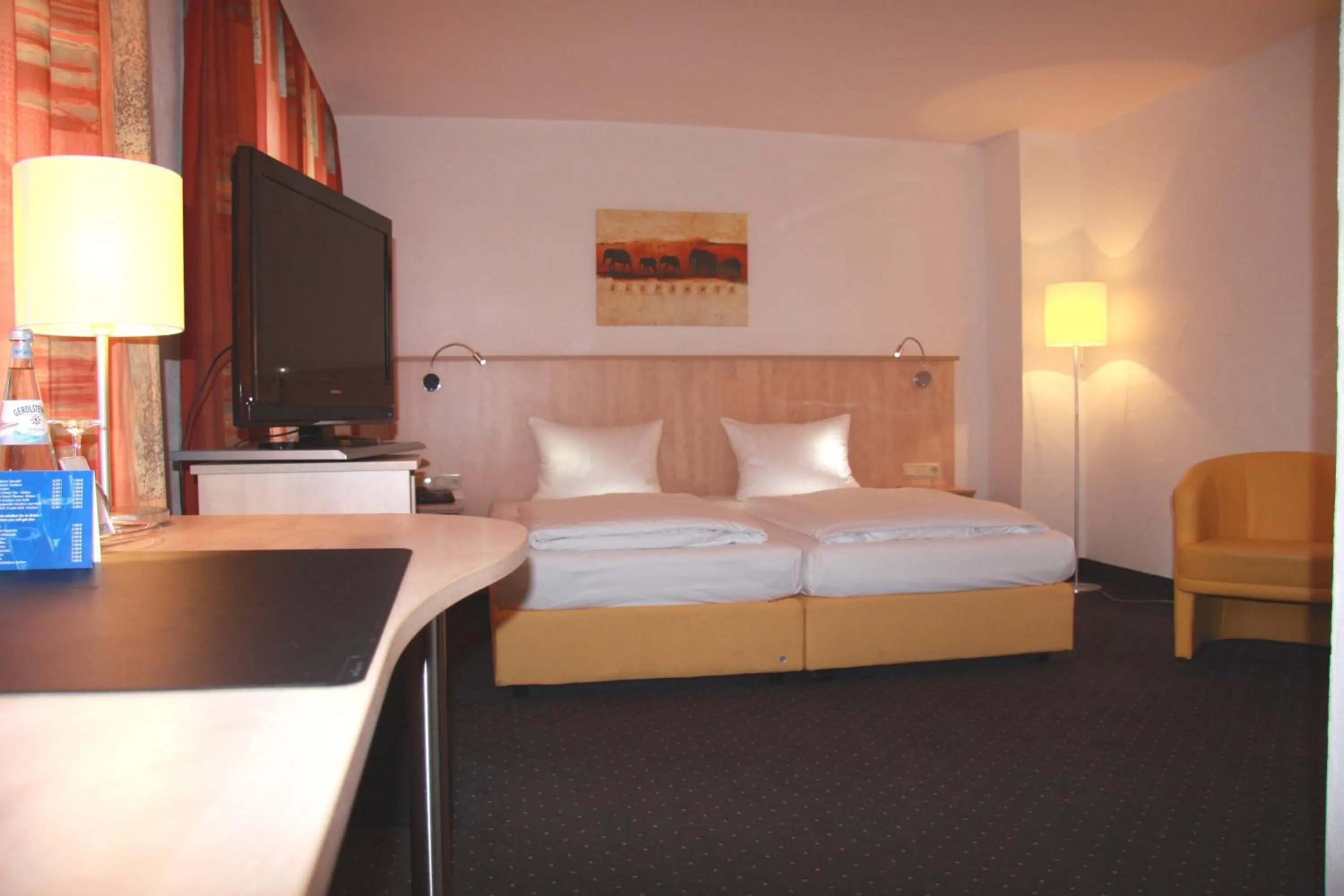 Photo of the whole room, Bed in Hotel Barth