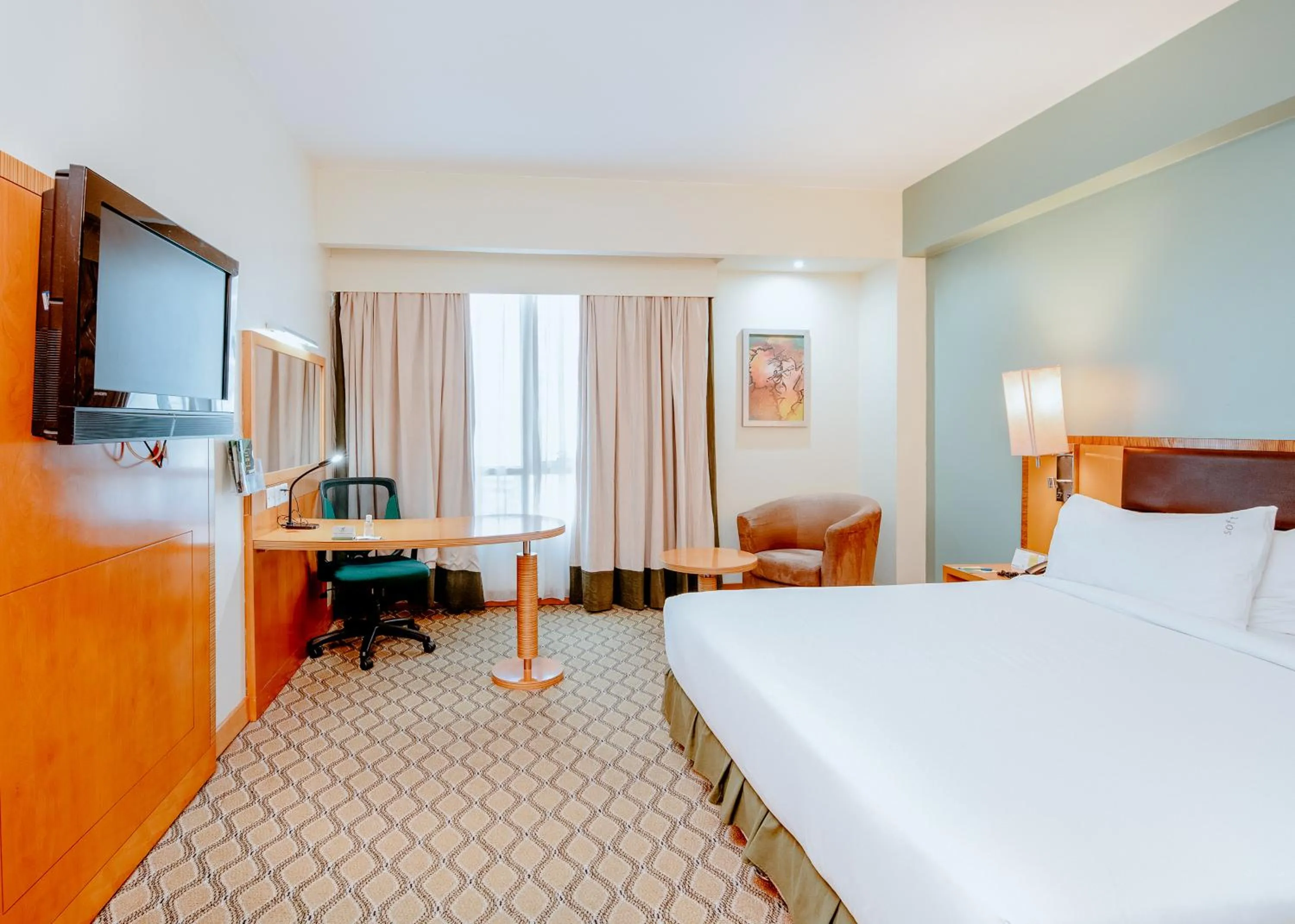 Bed in Holiday Inn Dar Es Salaam by IHG