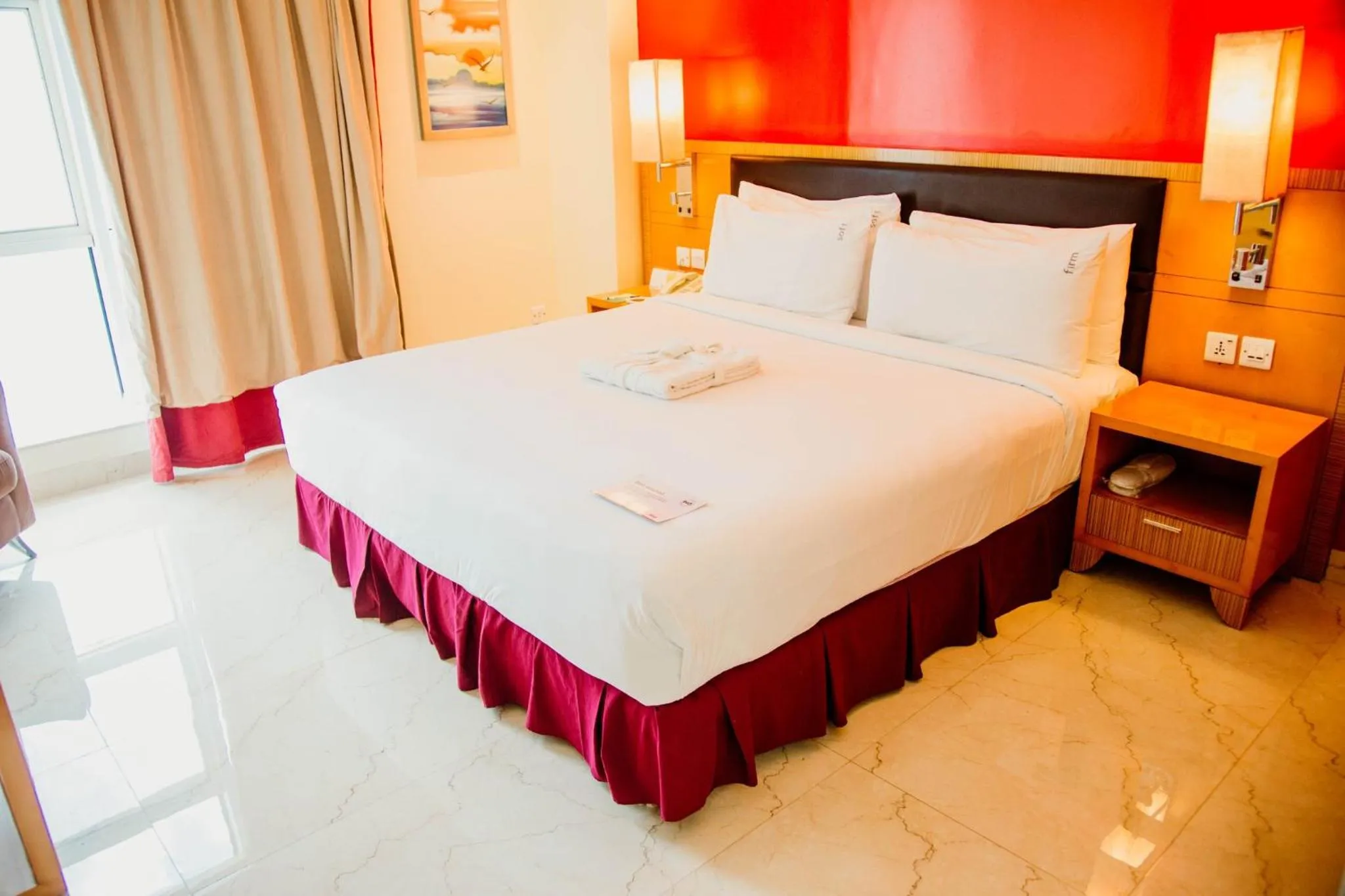 Photo of the whole room, Bed in Holiday Inn Dar Es Salaam by IHG