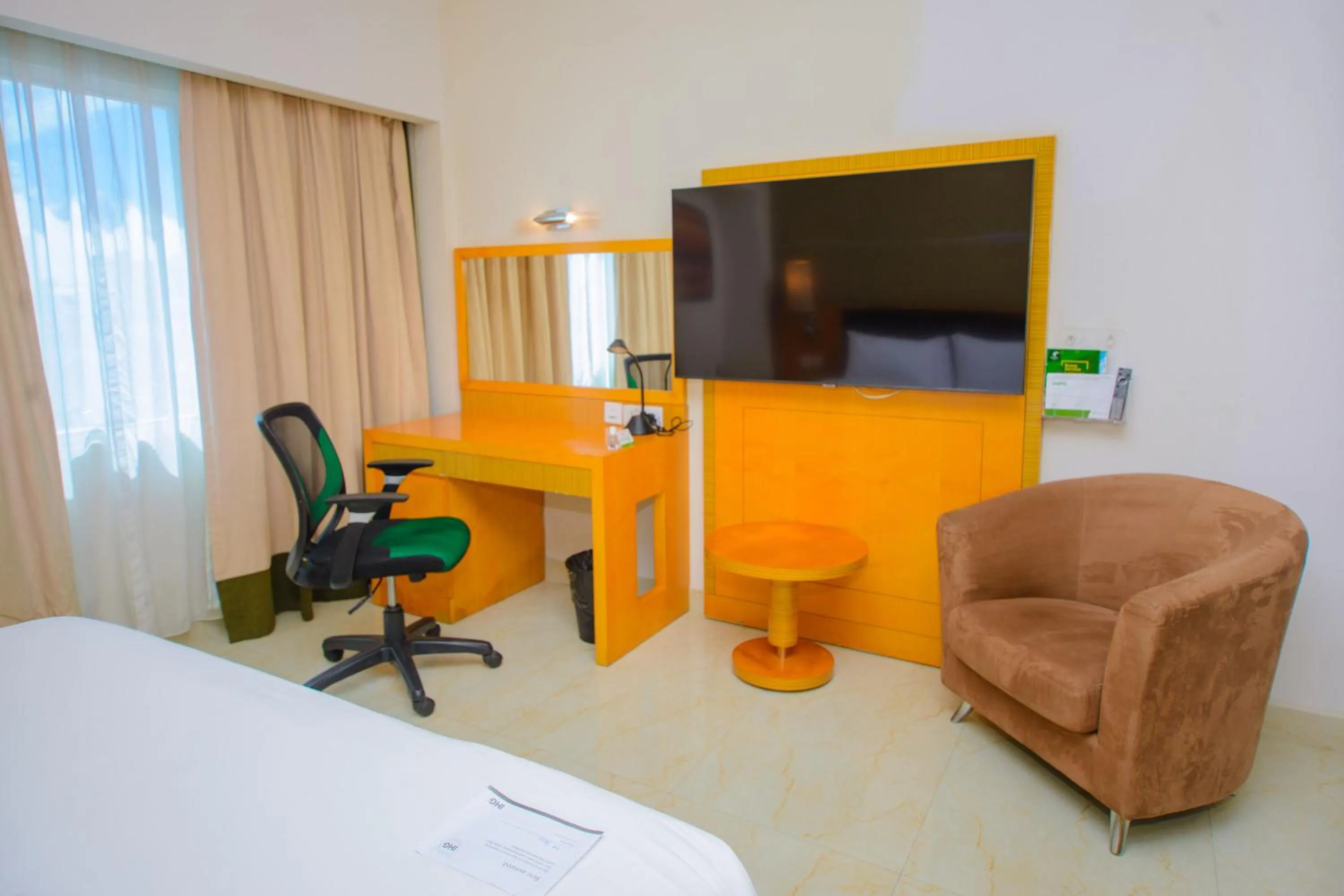 TV and multimedia in Holiday Inn Dar Es Salaam by IHG