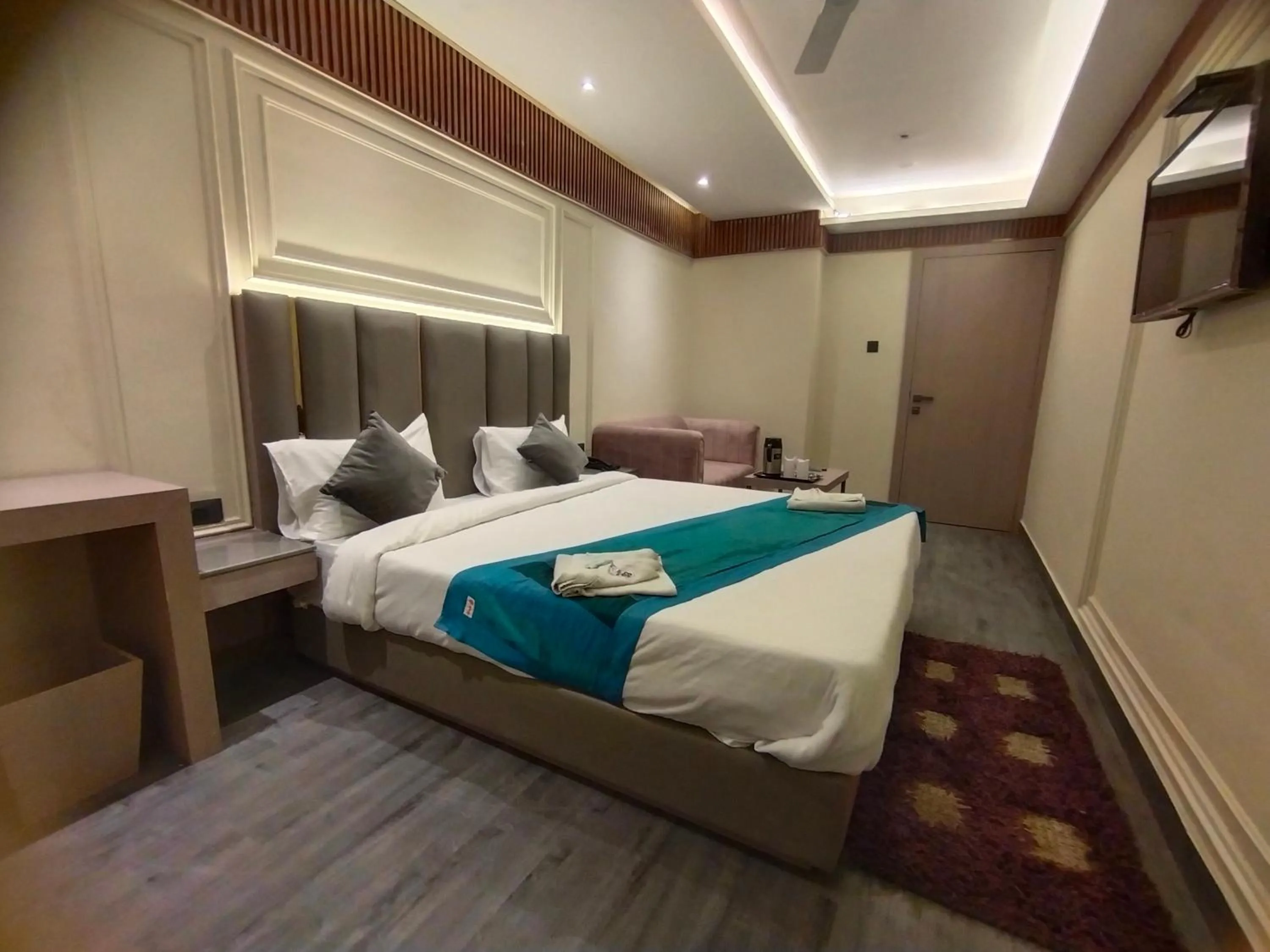 Bed in Hotel Gagan Plaza