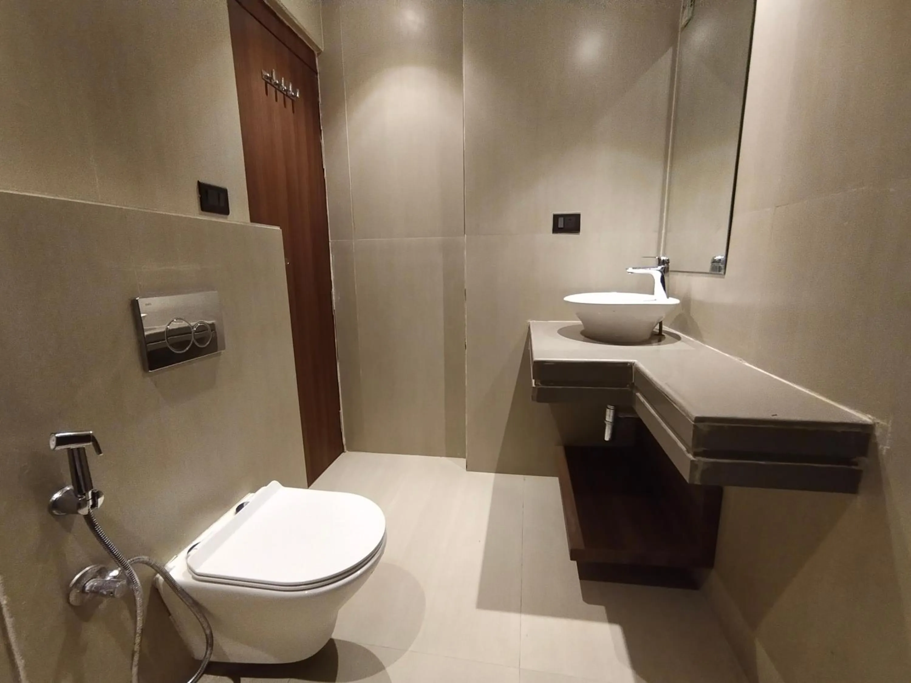 Toilet in Hotel Gagan Plaza