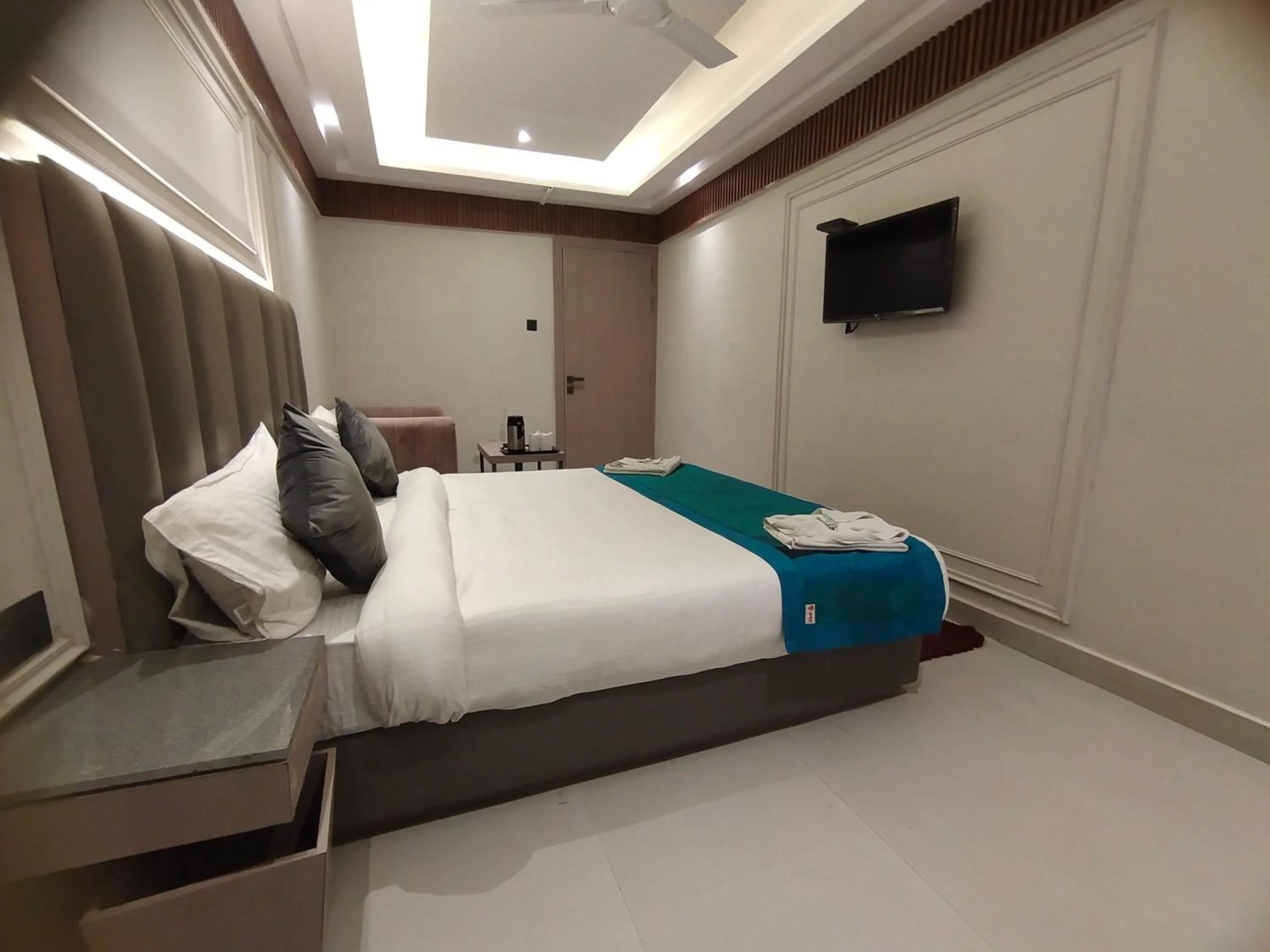 Bed in Hotel Gagan Plaza