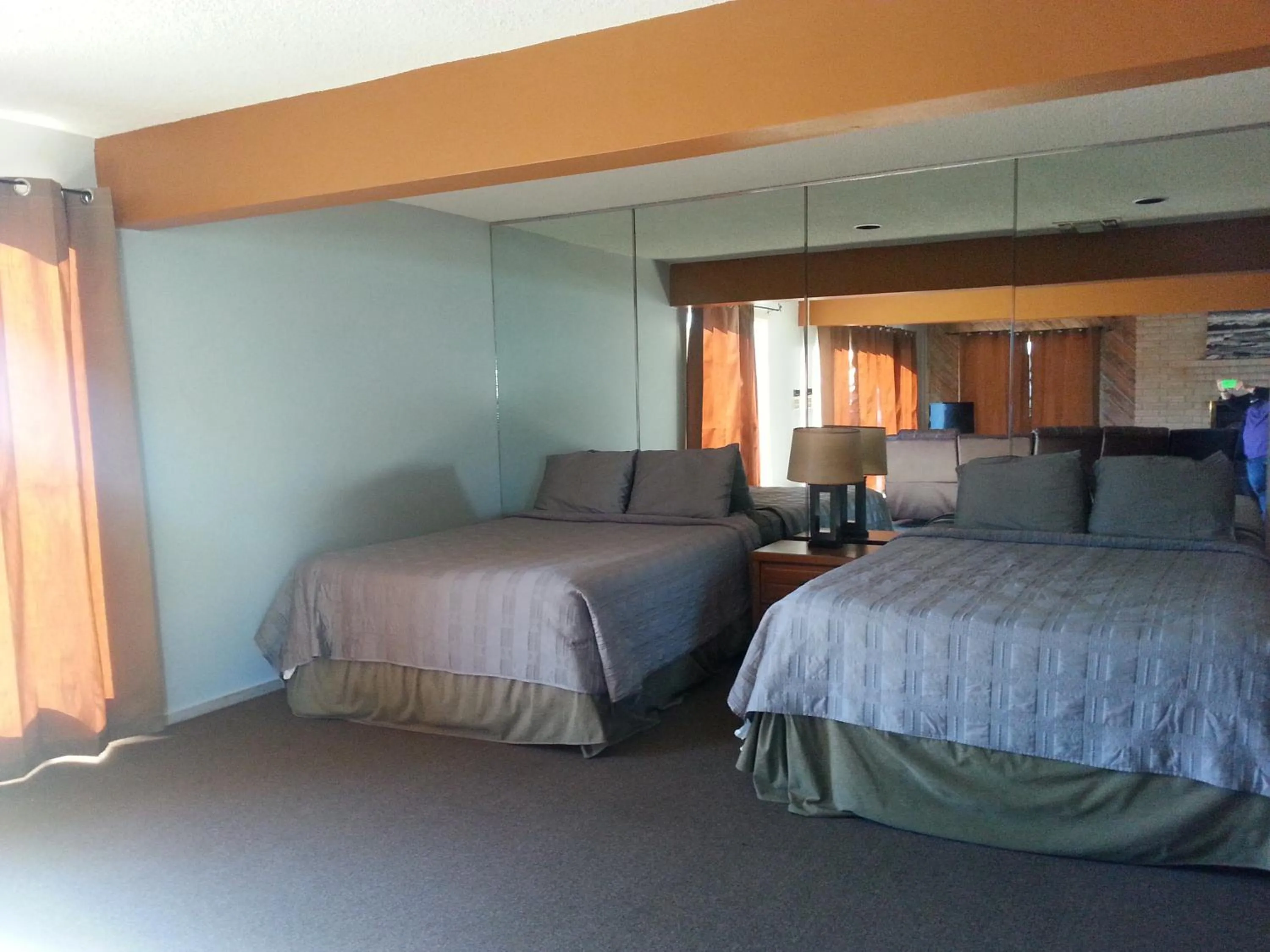 Bedroom, Bed in Lodge At Turkey Cove