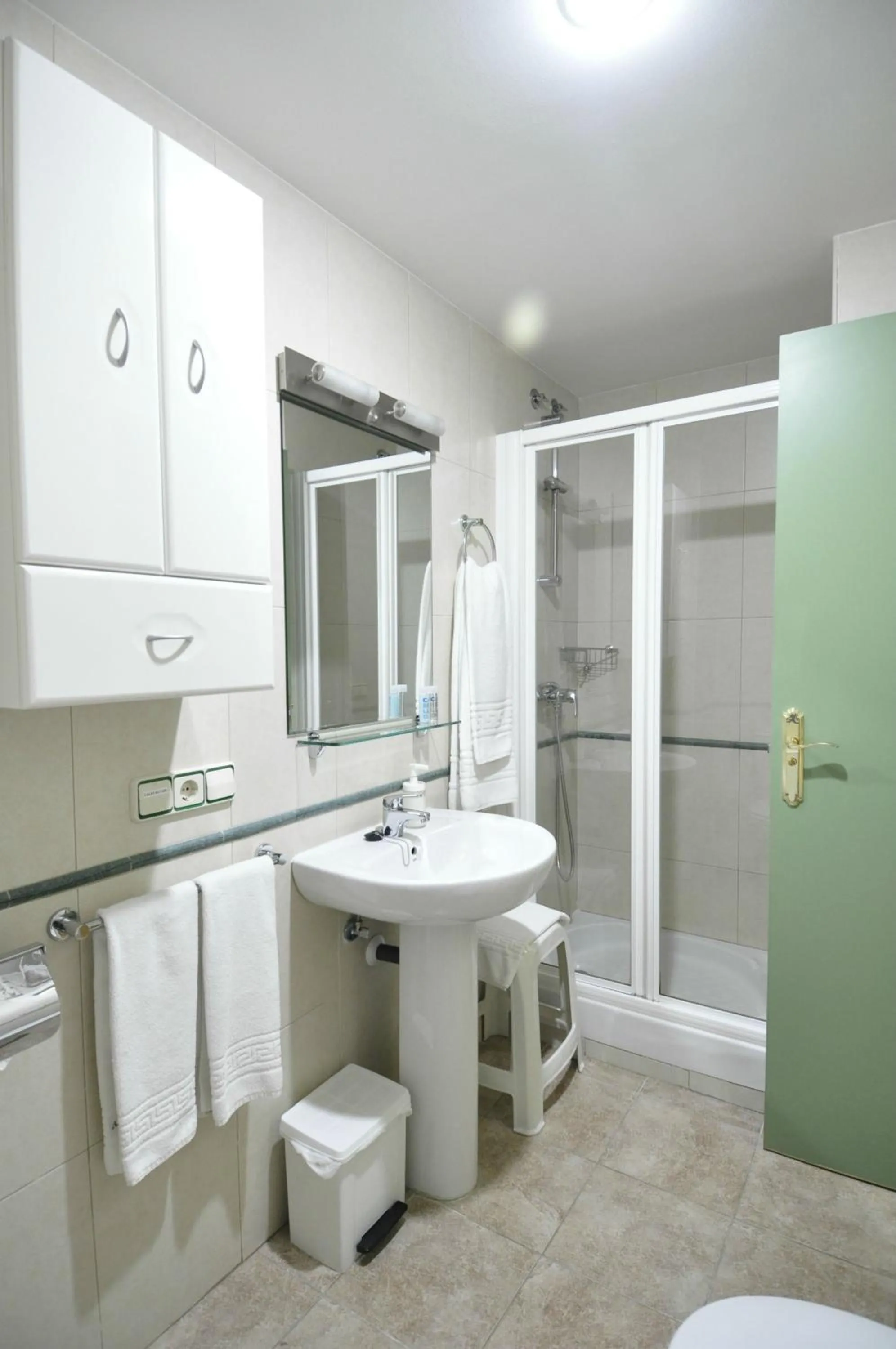 Bathroom in Hotel Apartamentos Aralso