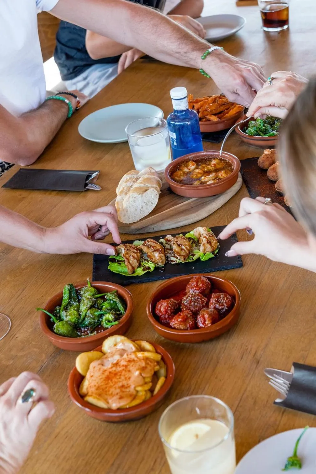 Restaurant/places to eat in La Granja de Antonio