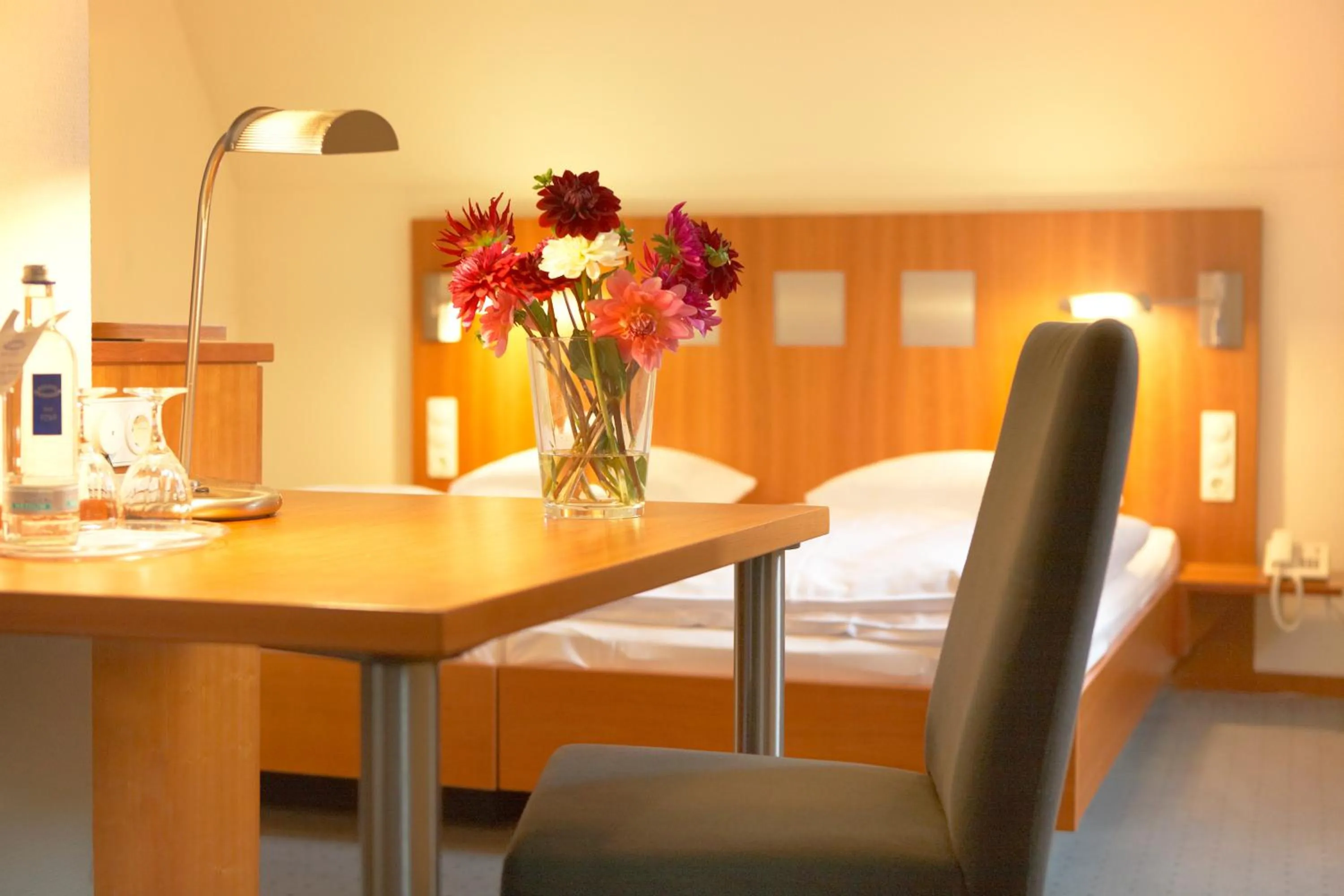 Photo of the whole room, Bed in Landhotel zum Schwanen mit Restaurant Mona Liza