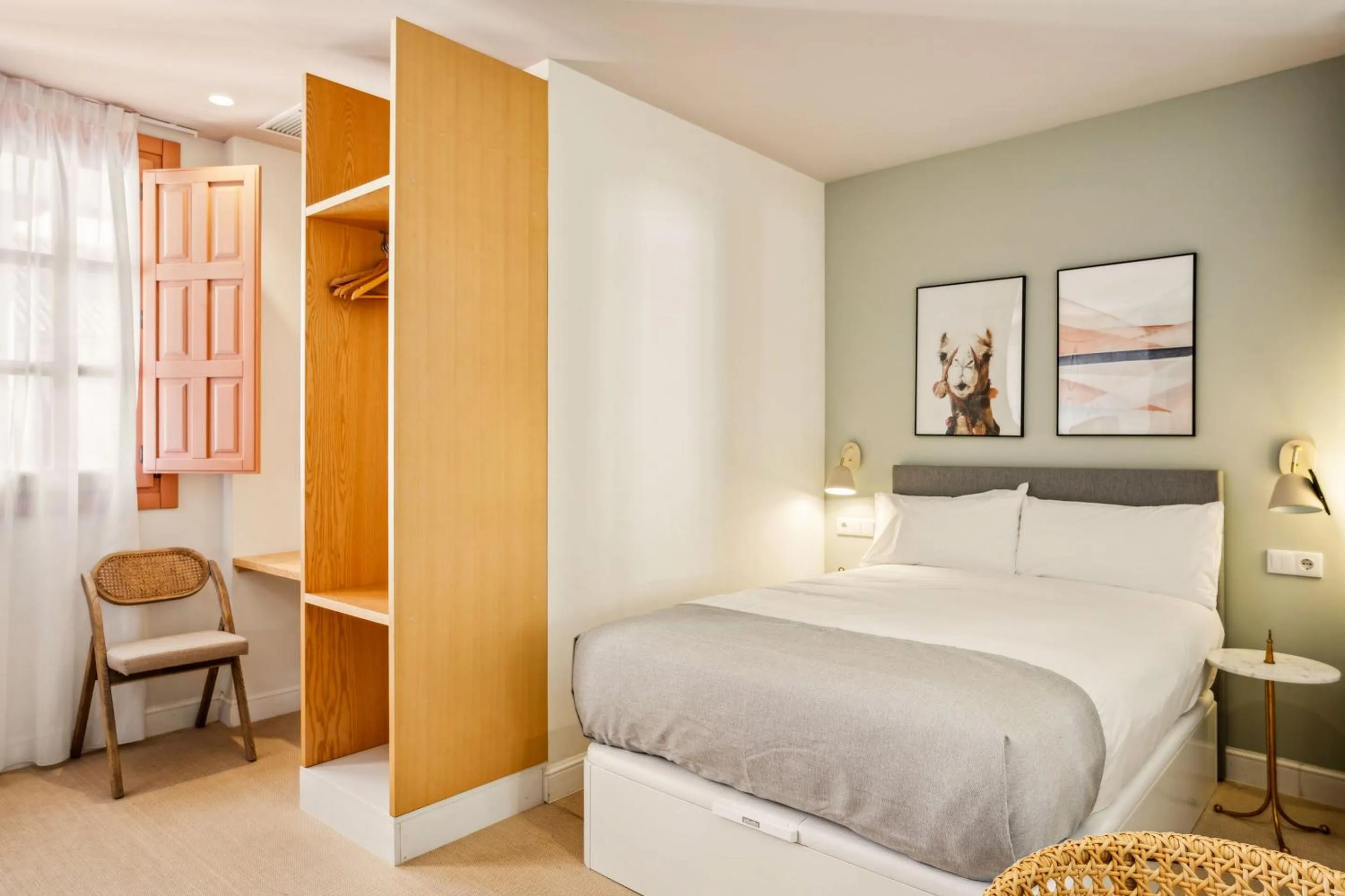 Bed in Limehome Cordoba Calle Pozanco - City Center