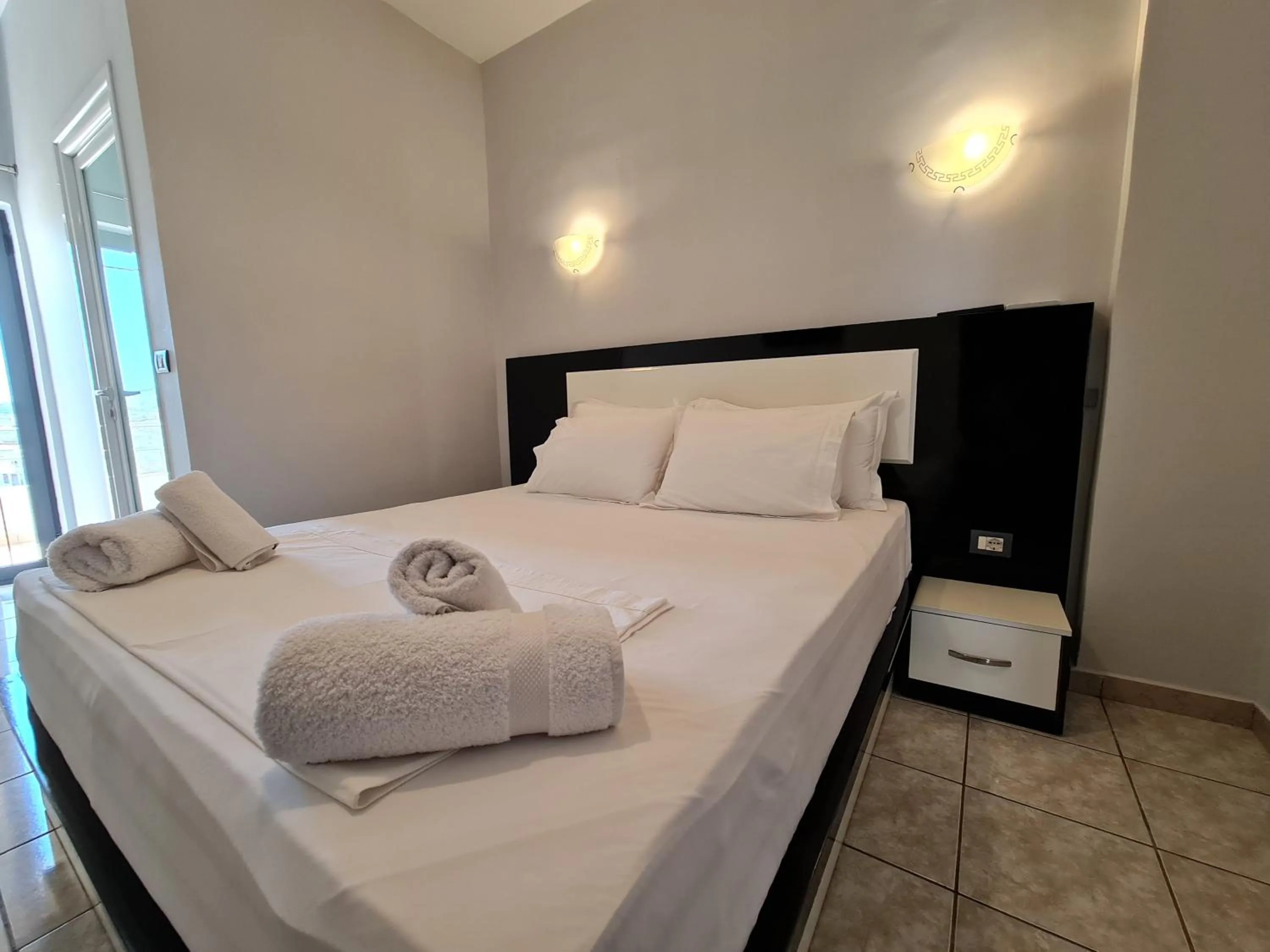 Bed in Hotel Ardiani