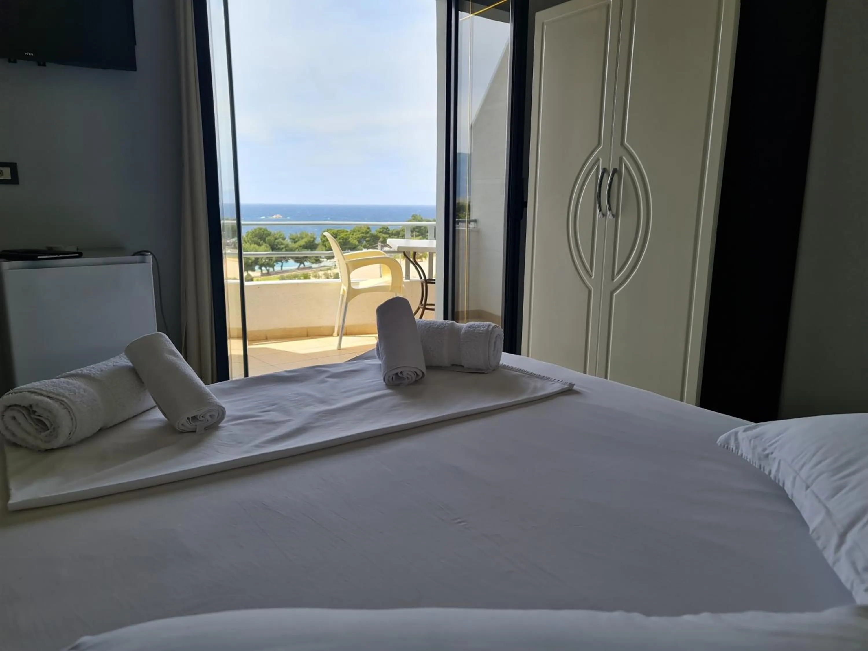 Bedroom, Bed in Hotel Ardiani