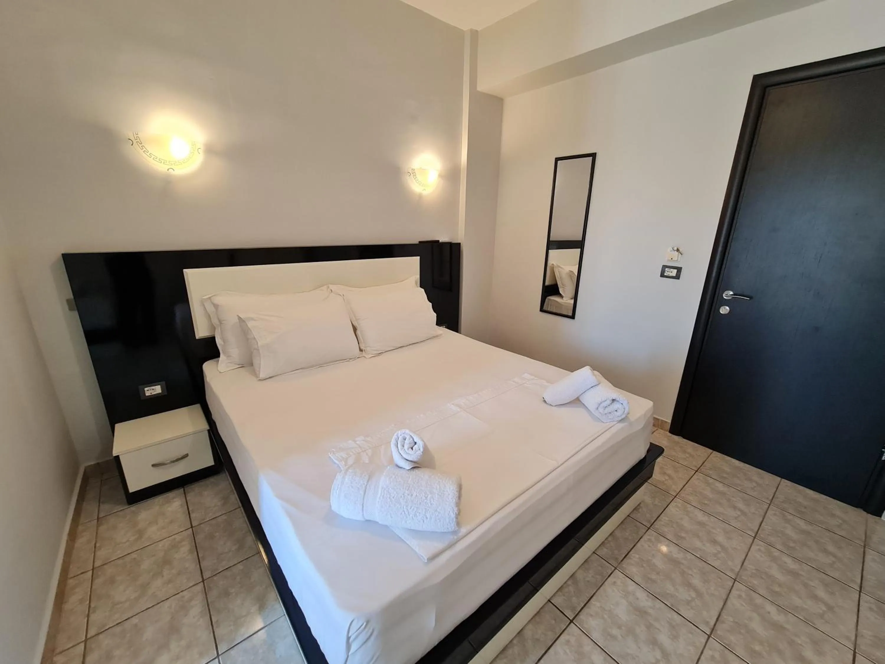 Bedroom, Bed in Hotel Ardiani