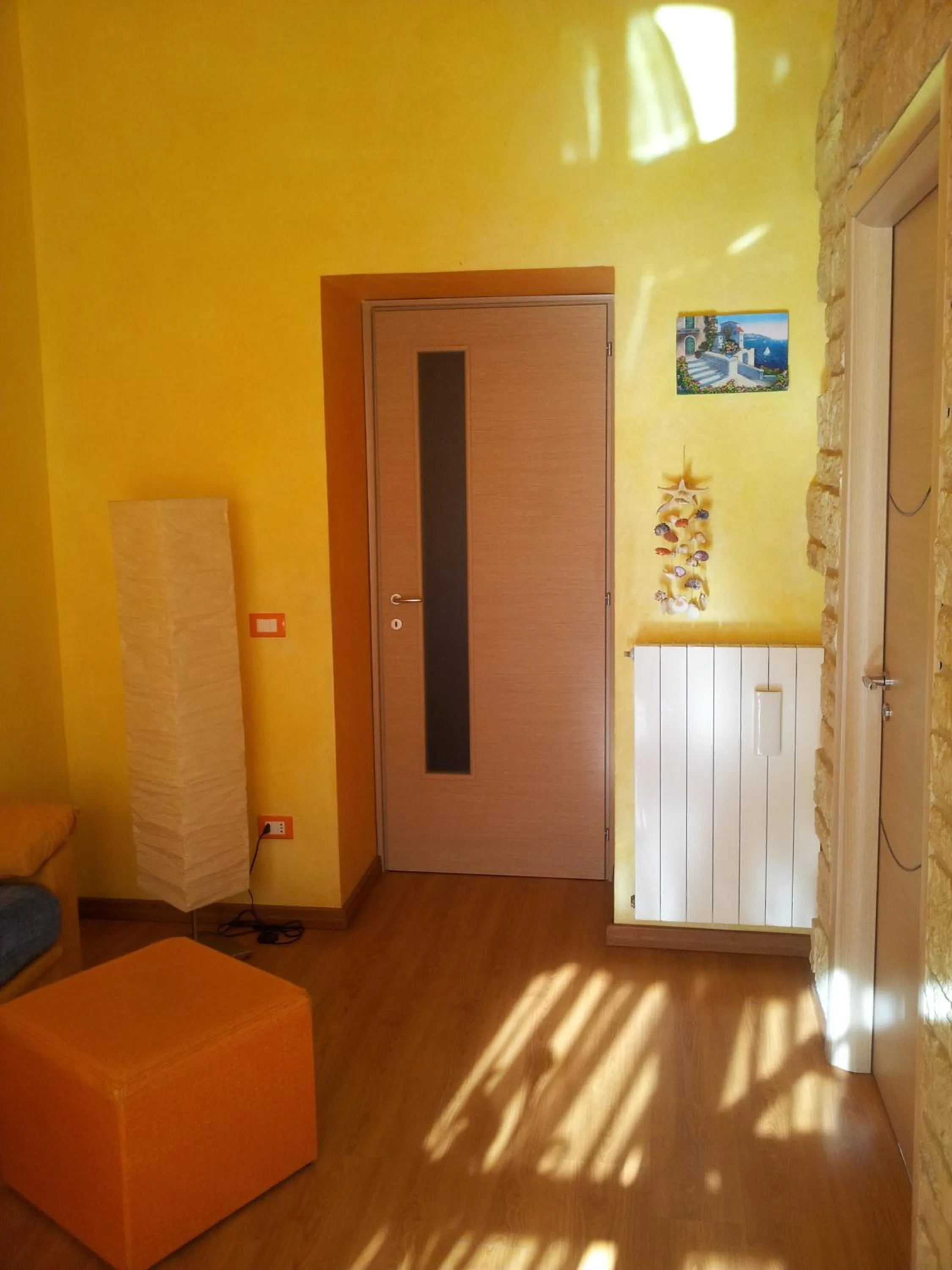 Decorative detail in Thousand Colors