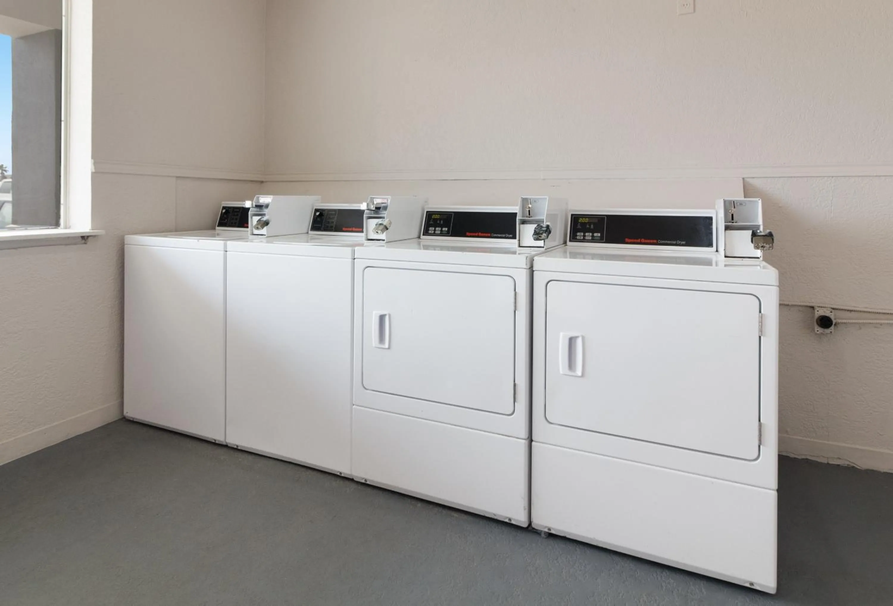 laundry in Red Roof Inn PLUS + Galveston - Beachfront