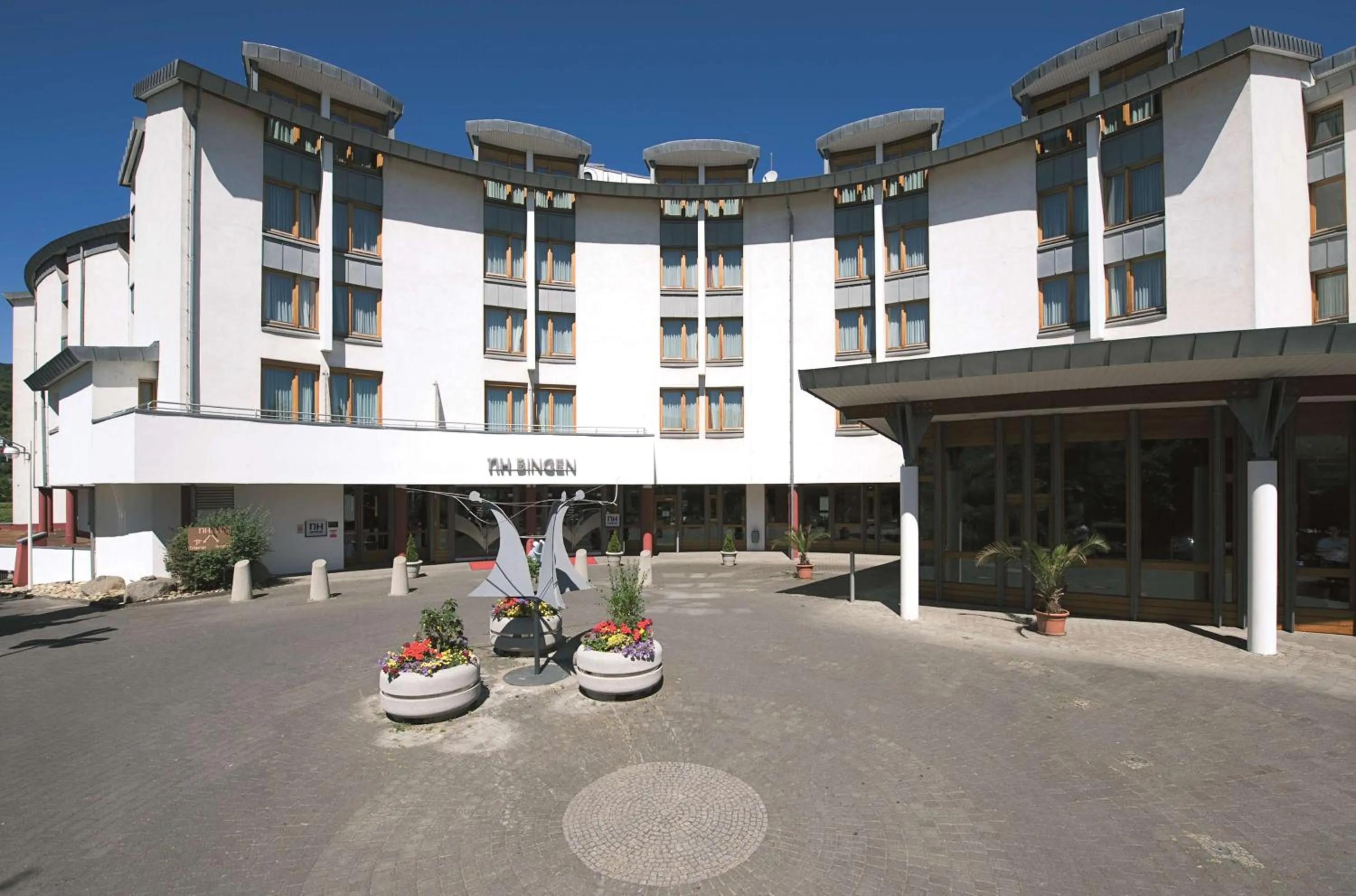 Property building in NH Bingen