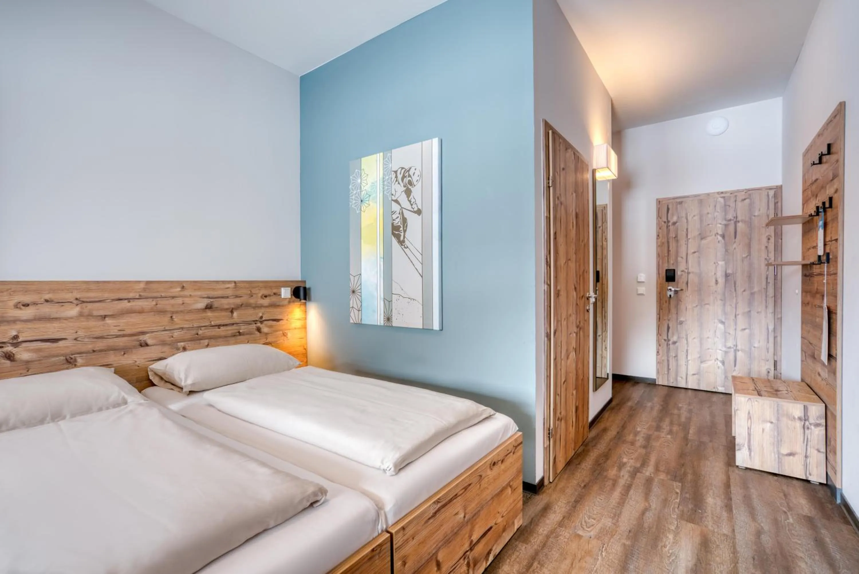 Photo of the whole room, Bed in COOEE alpin Hotel Bad Kleinkirchheim