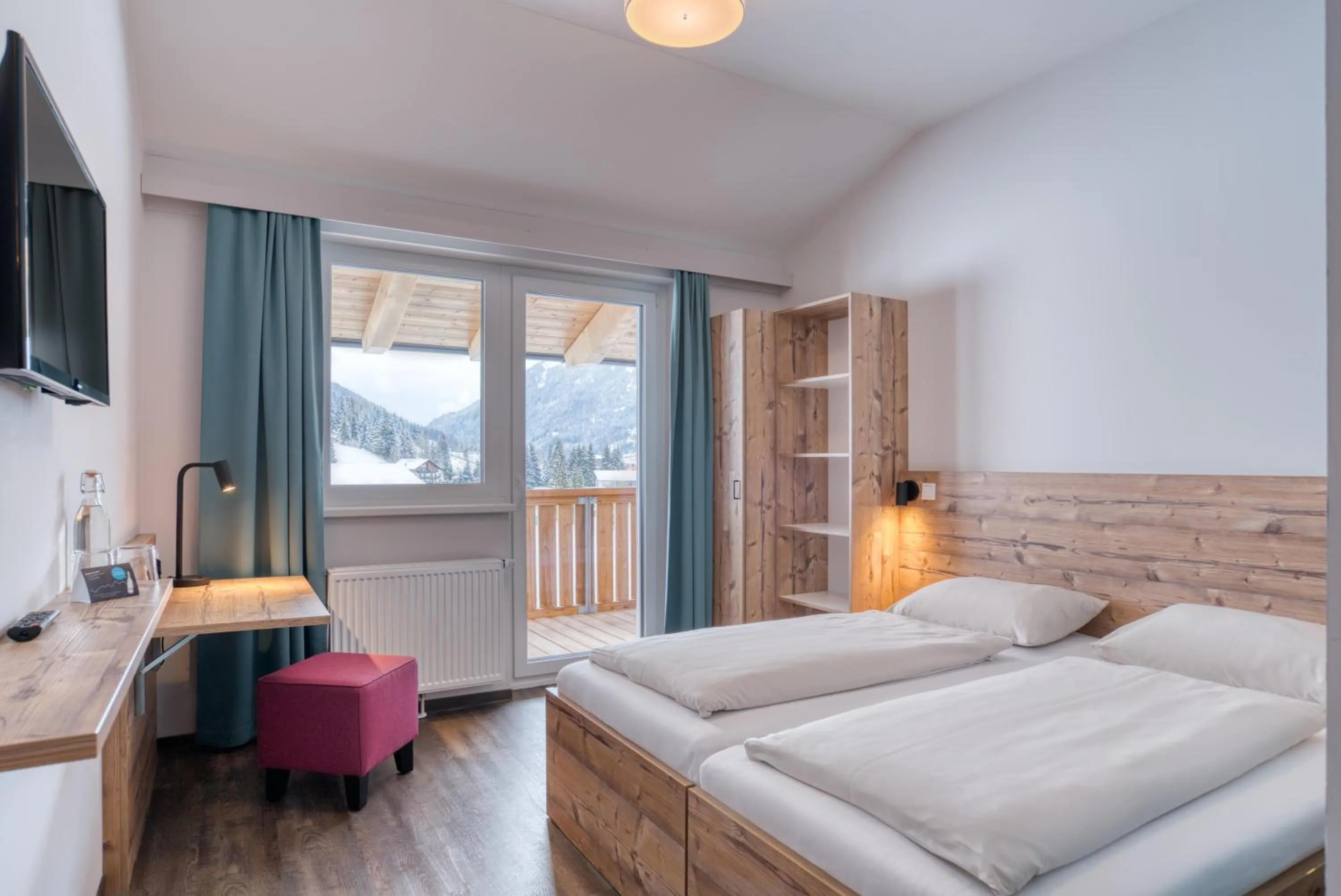 Photo of the whole room, Bed in COOEE alpin Hotel Bad Kleinkirchheim