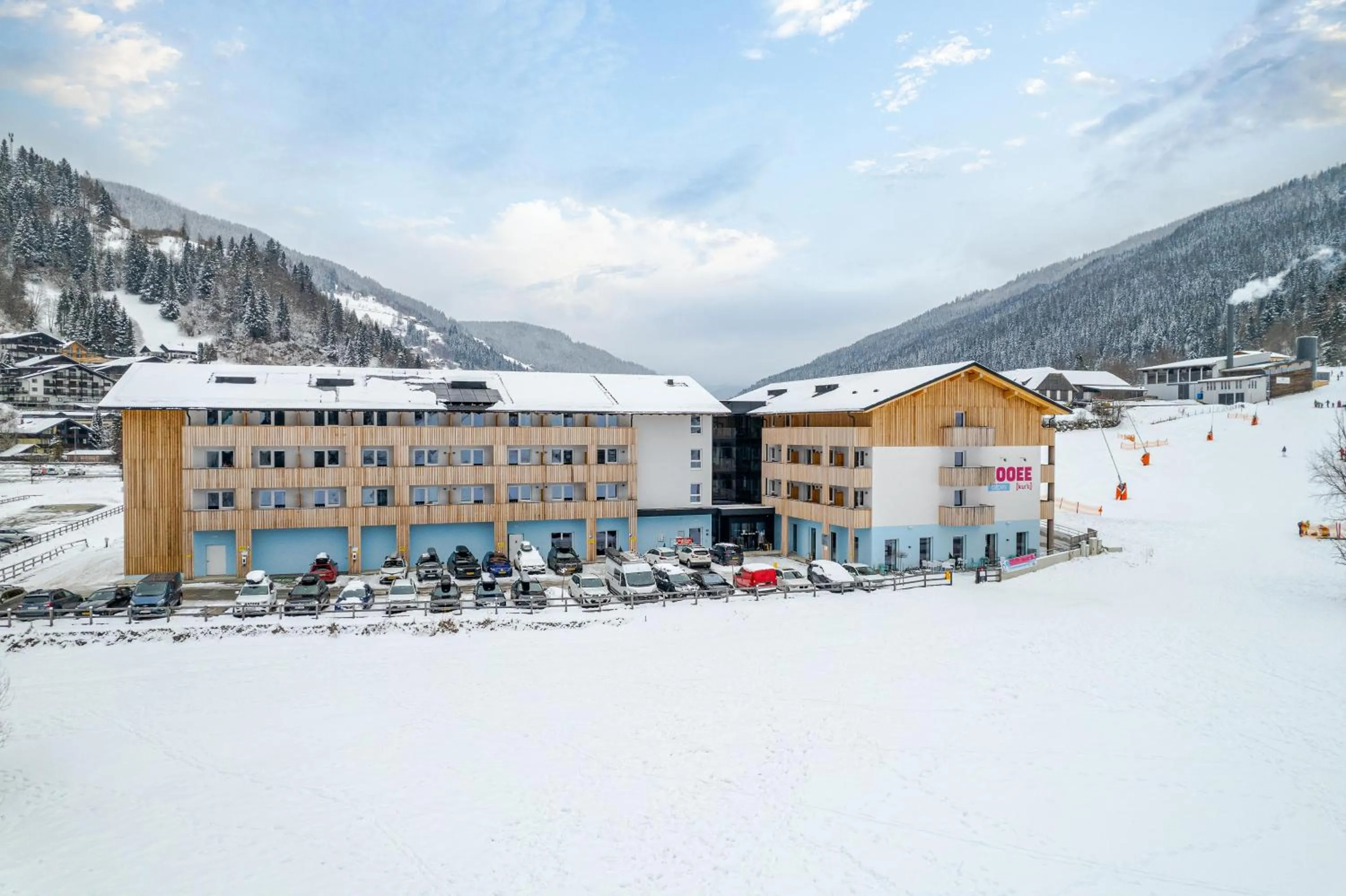 Property building in COOEE alpin Hotel Bad Kleinkirchheim
