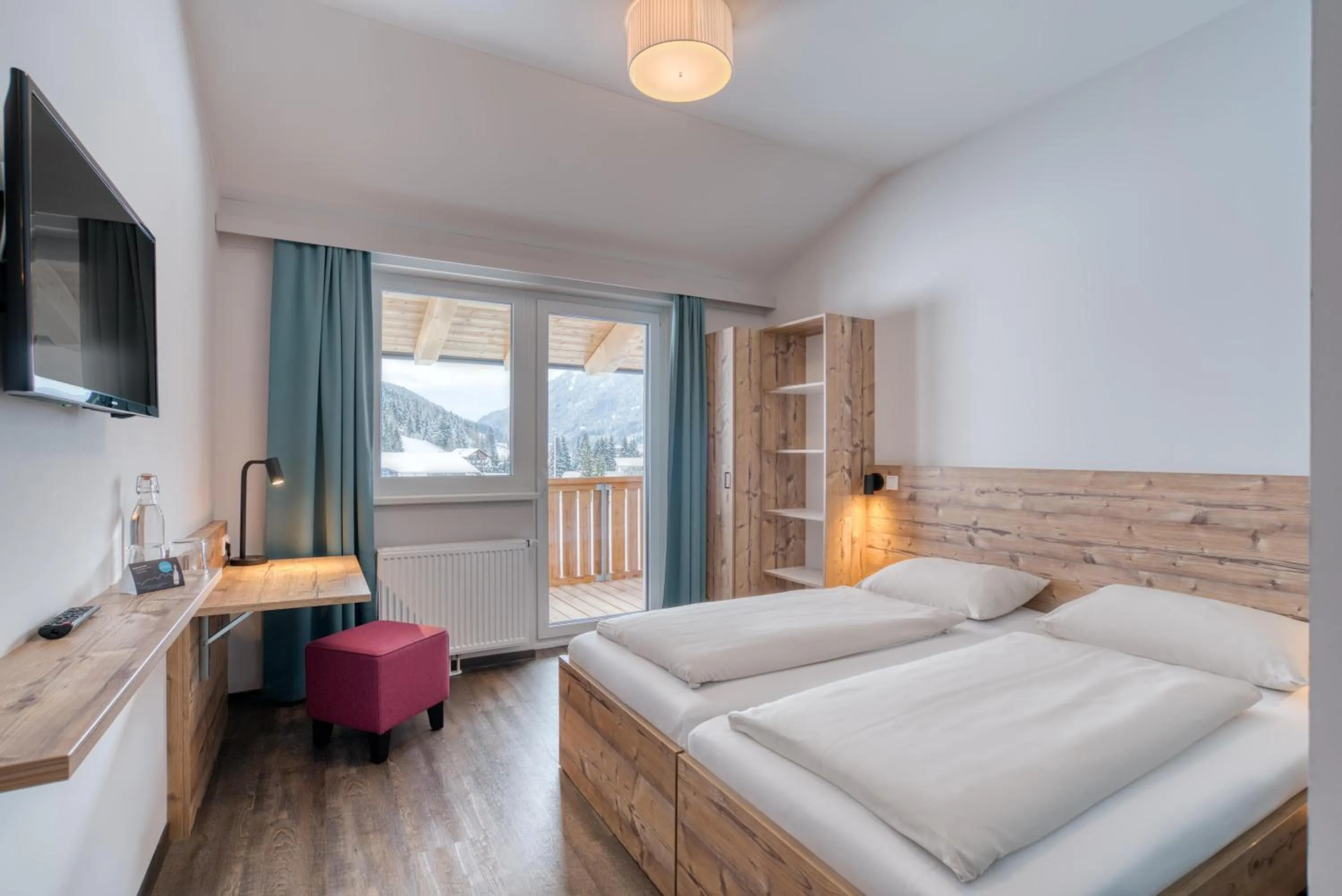 Photo of the whole room, Bed in COOEE alpin Hotel Bad Kleinkirchheim