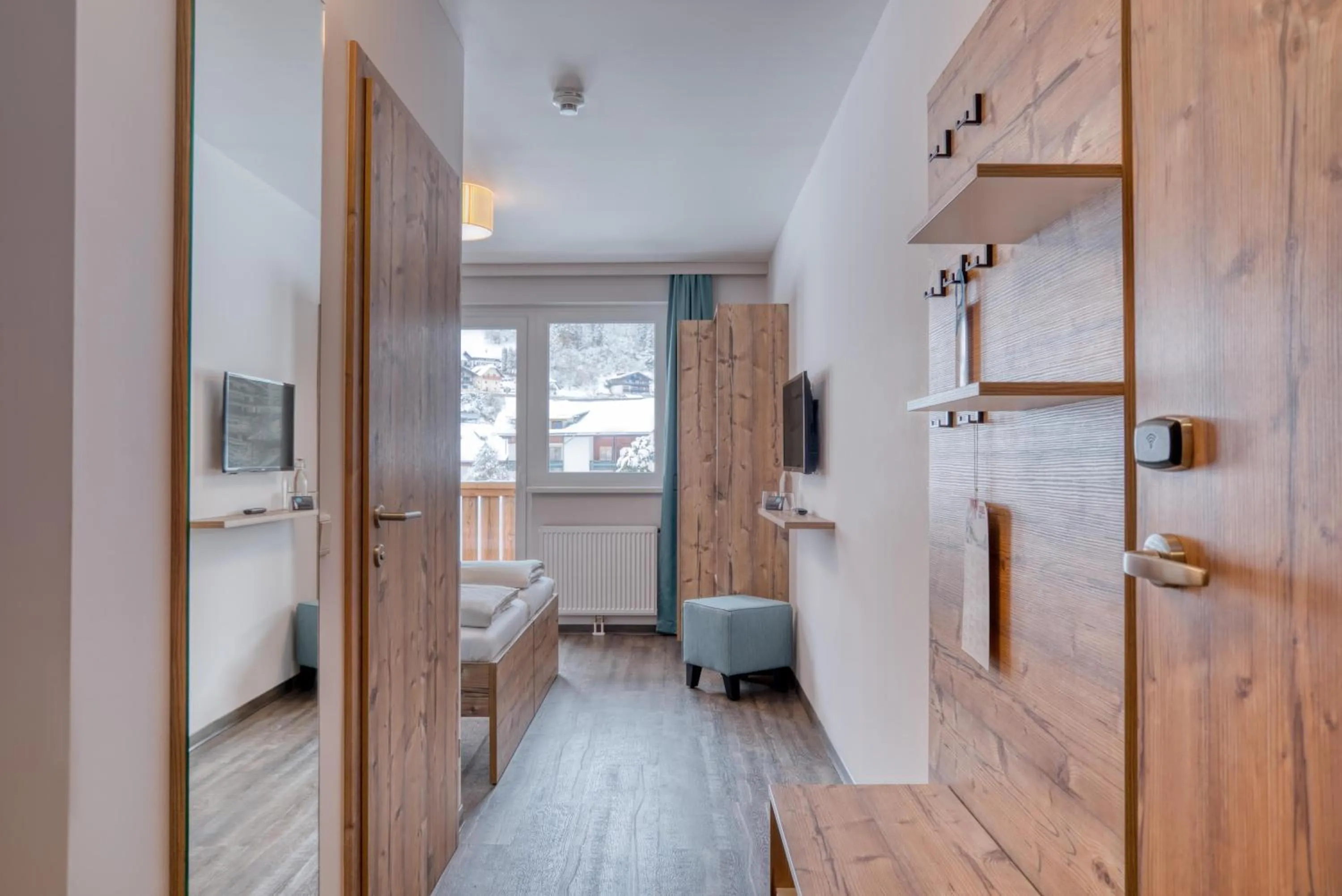 Photo of the whole room, Bed in COOEE alpin Hotel Bad Kleinkirchheim