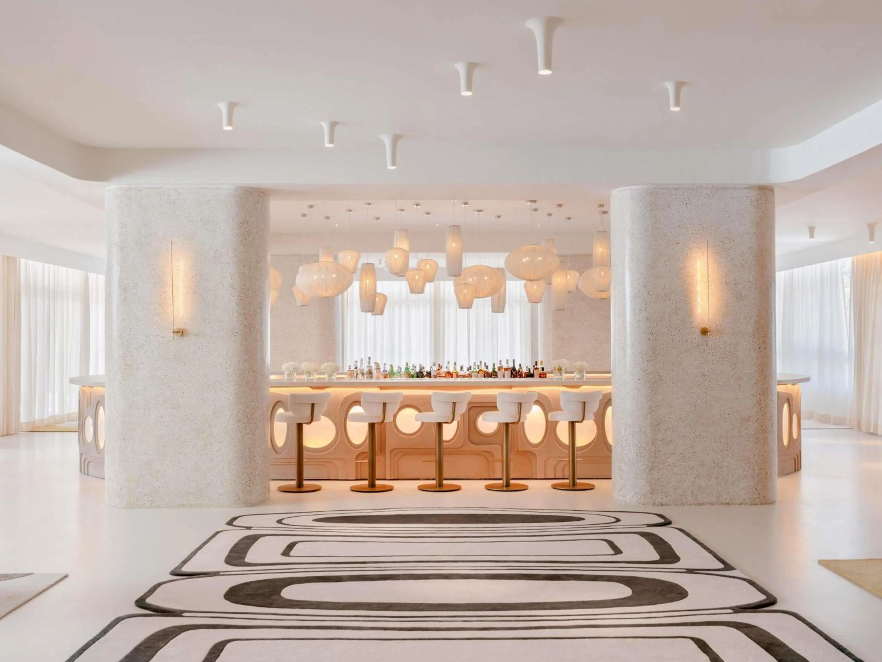 Lounge or bar in Hyde Hotel Ibiza Beach Resort by Accor