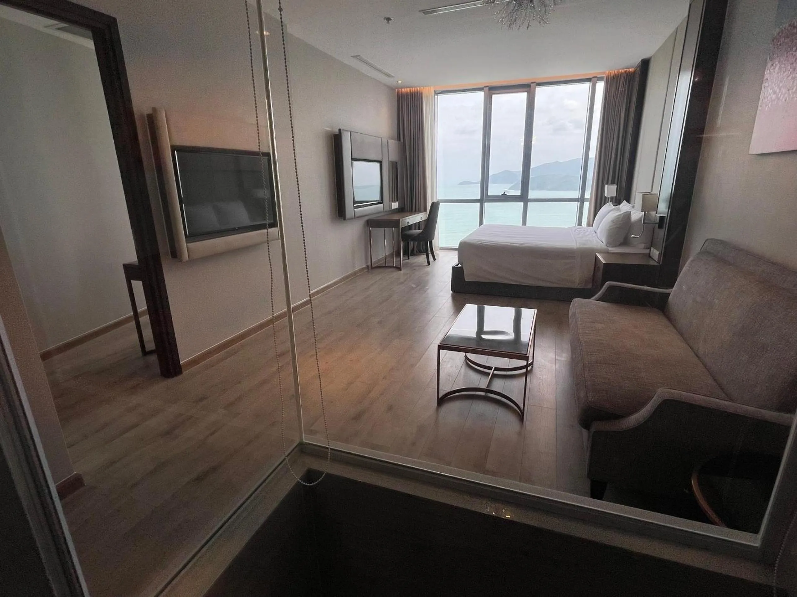 Bed in PANORAMA Condotel by HLG