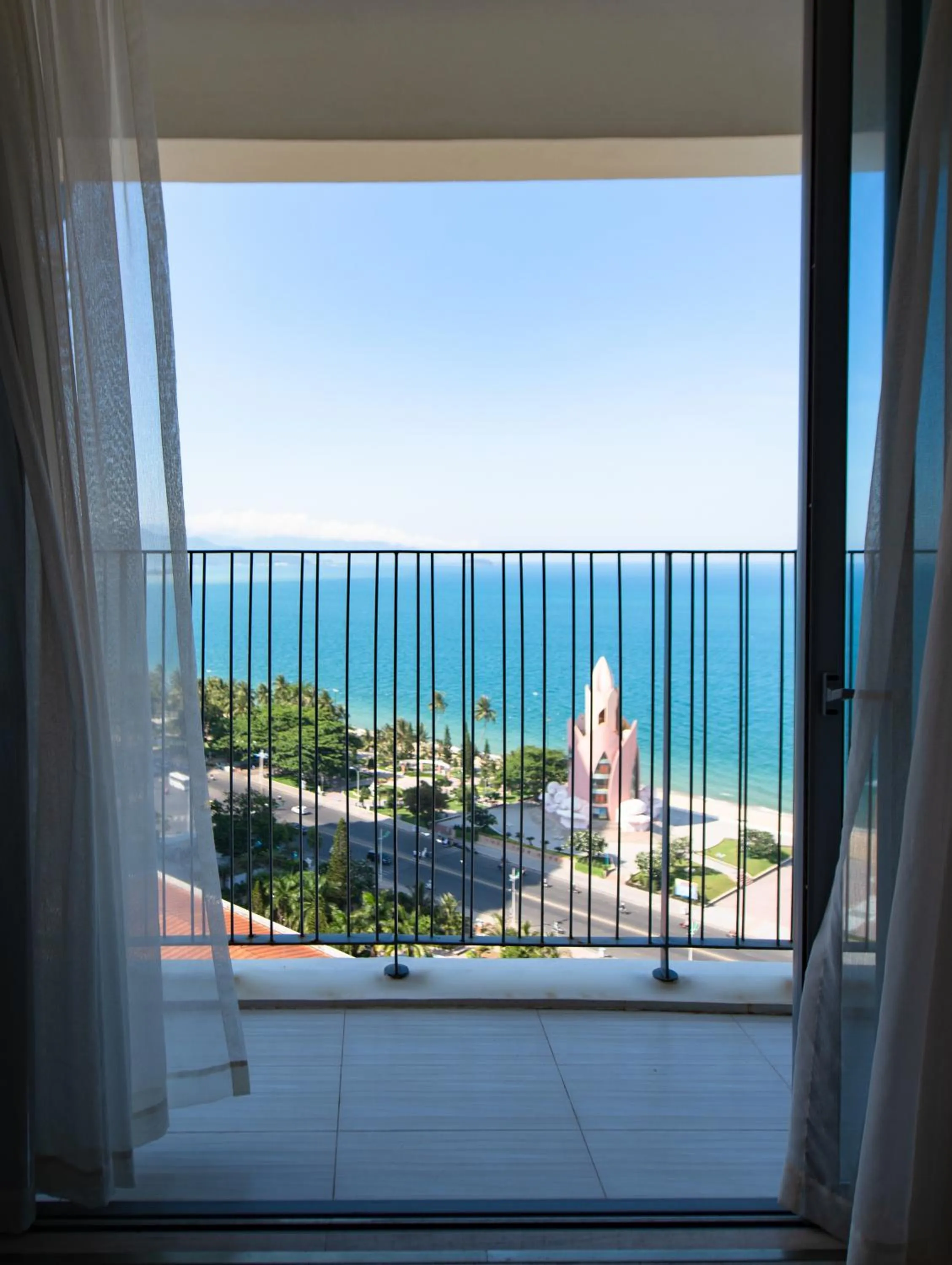 PANORAMA Condotel by HLG