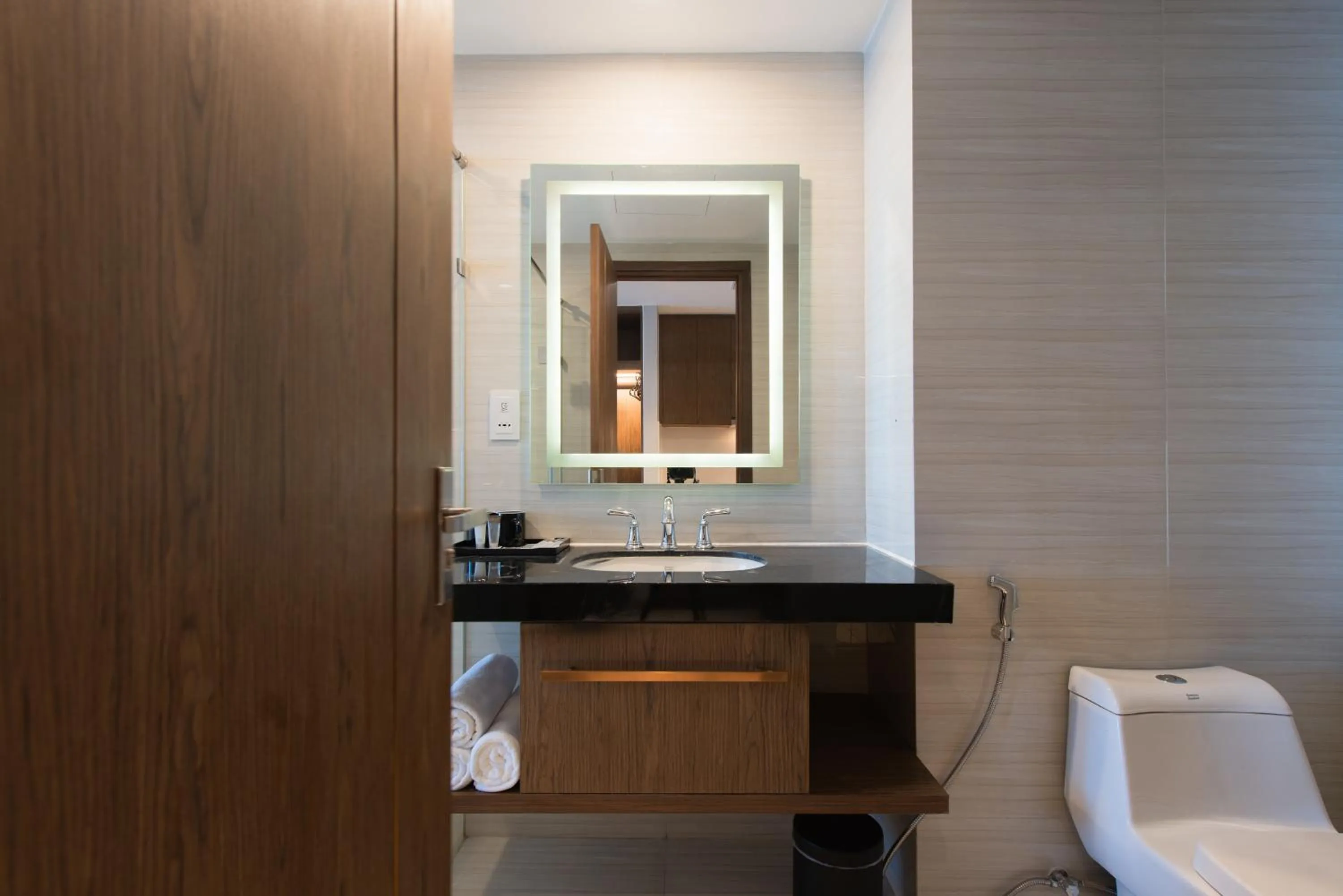 PANORAMA Condotel by HLG