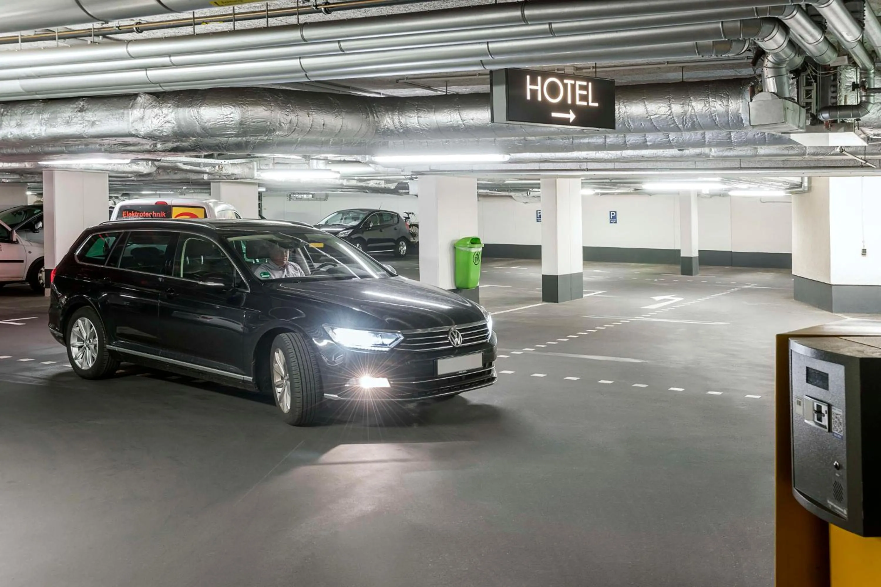 Property building in NH Düsseldorf City Nord