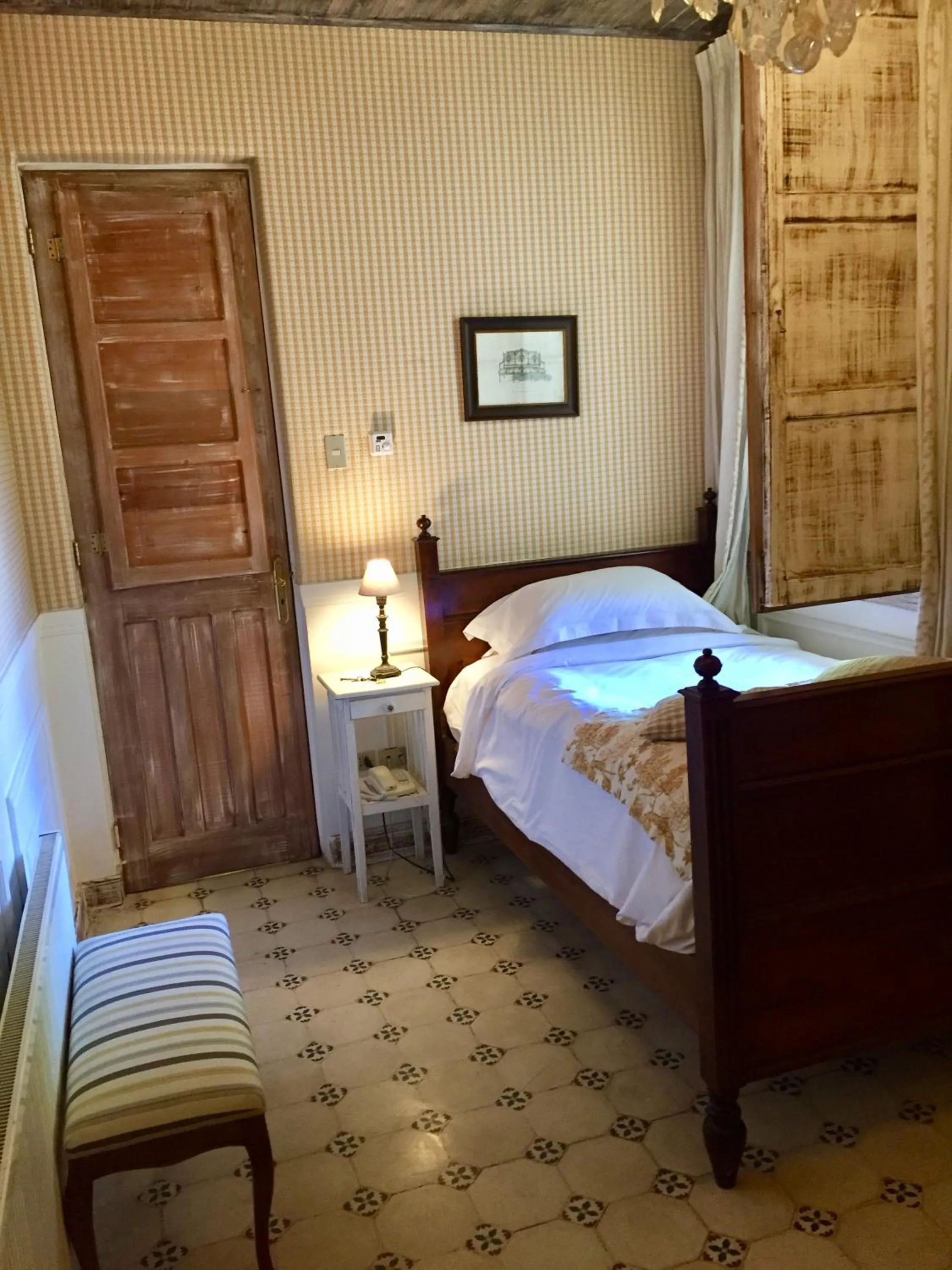 Standard Single Room in Hotel Casa Silva