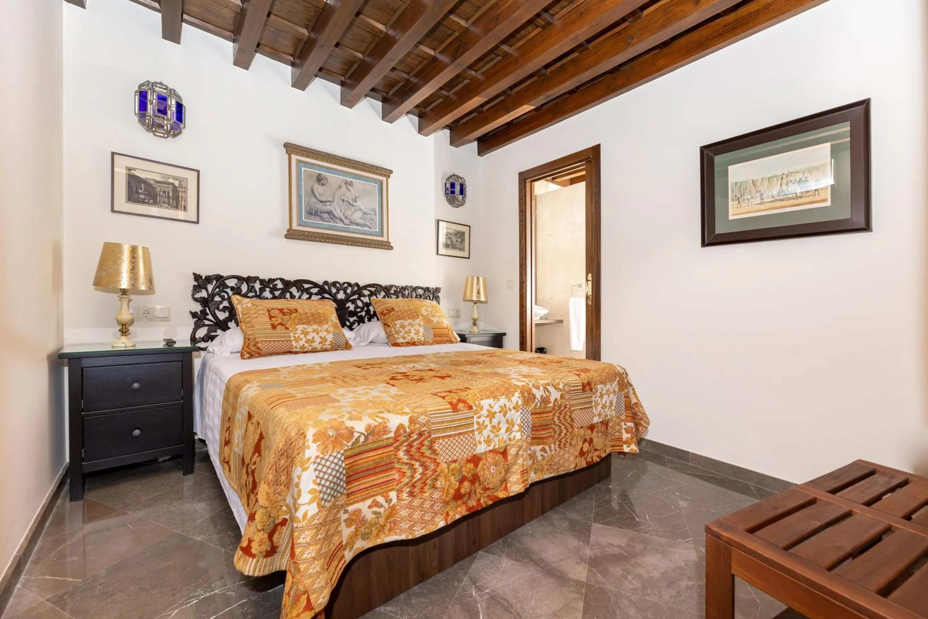 Bed in Aljibe Rodrigo del Campo 2A