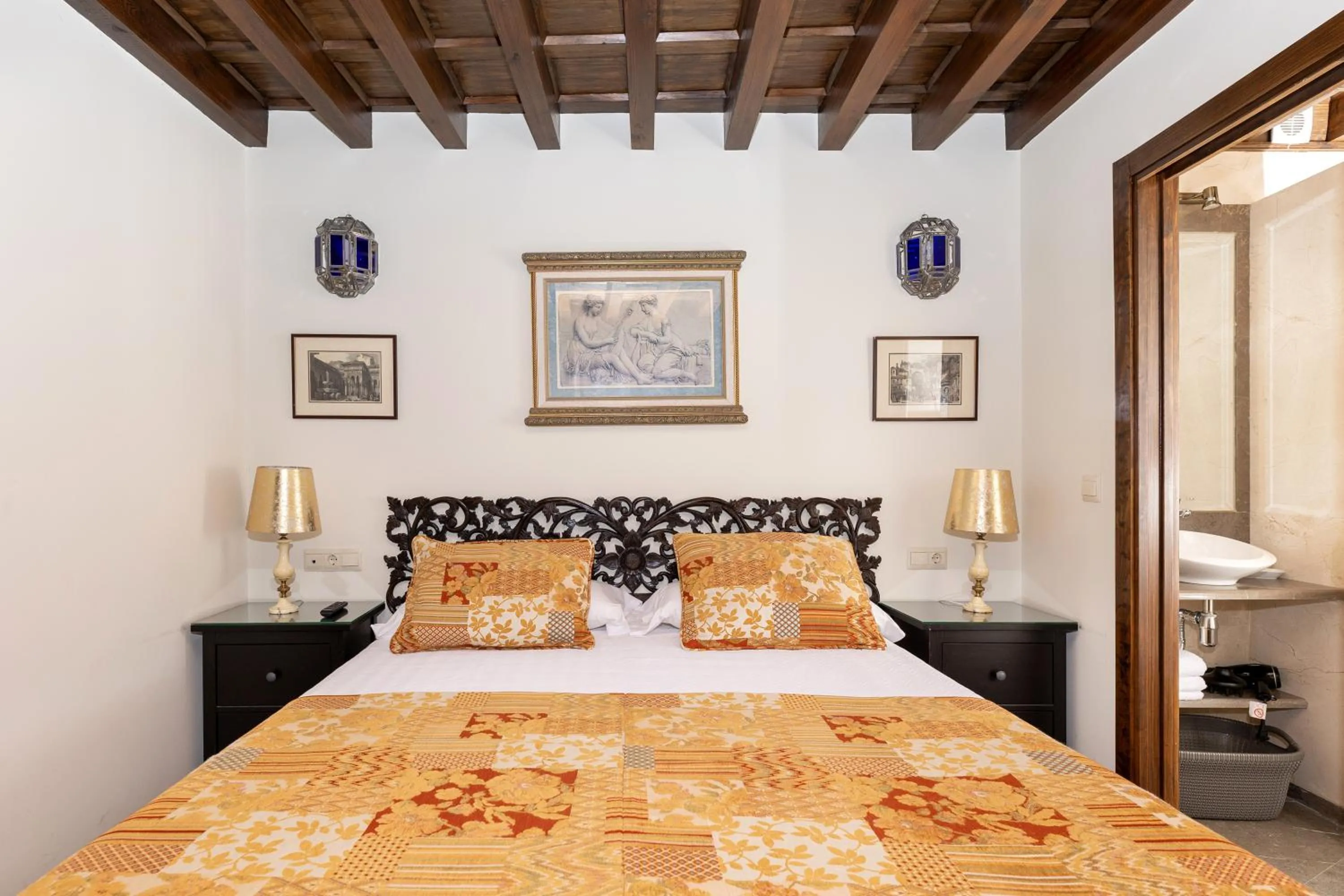 Bed in Aljibe Rodrigo del Campo 2A