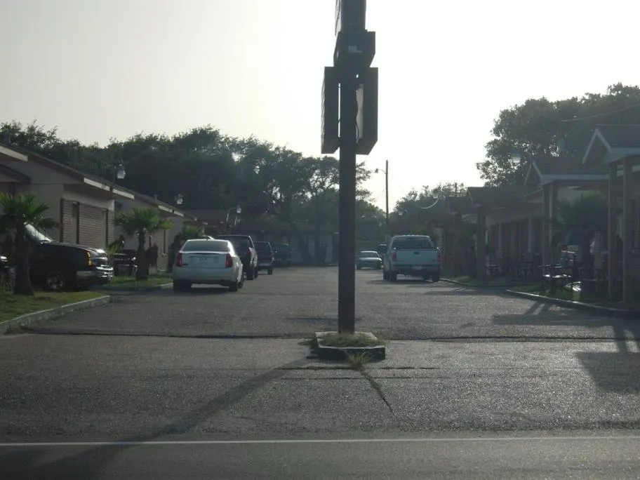 Day in Bayfront Cottages