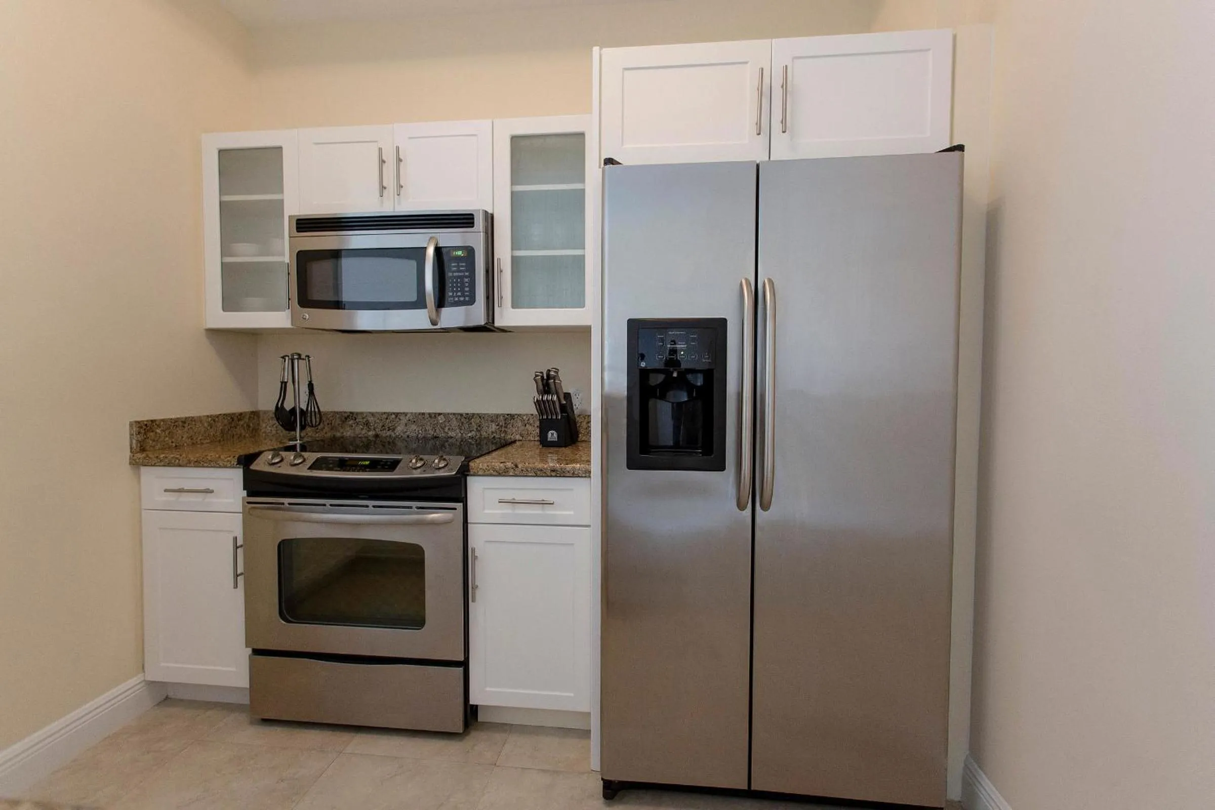 kitchen in Westover Arms Hotel