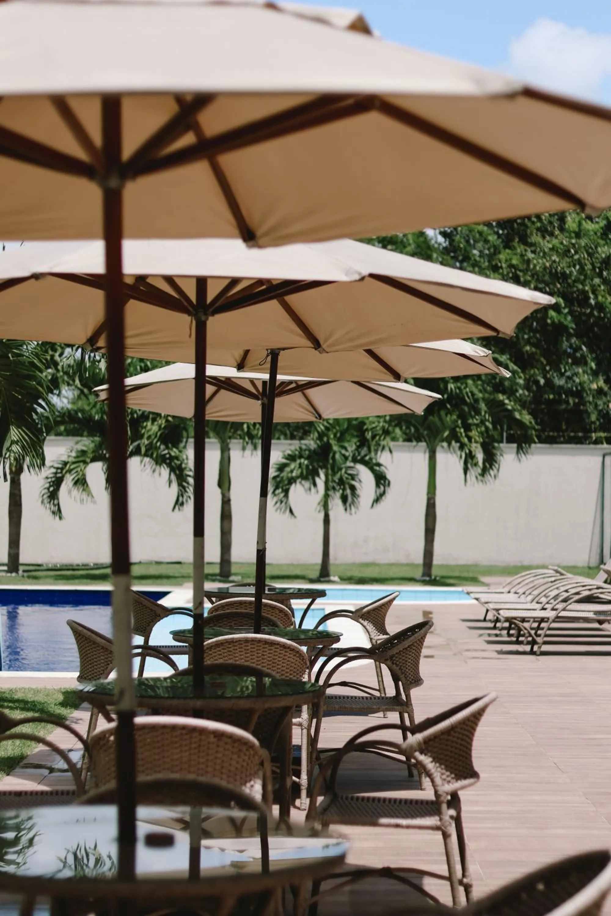 Swimming pool in Go Inn Goiana by Atlantica Hotels