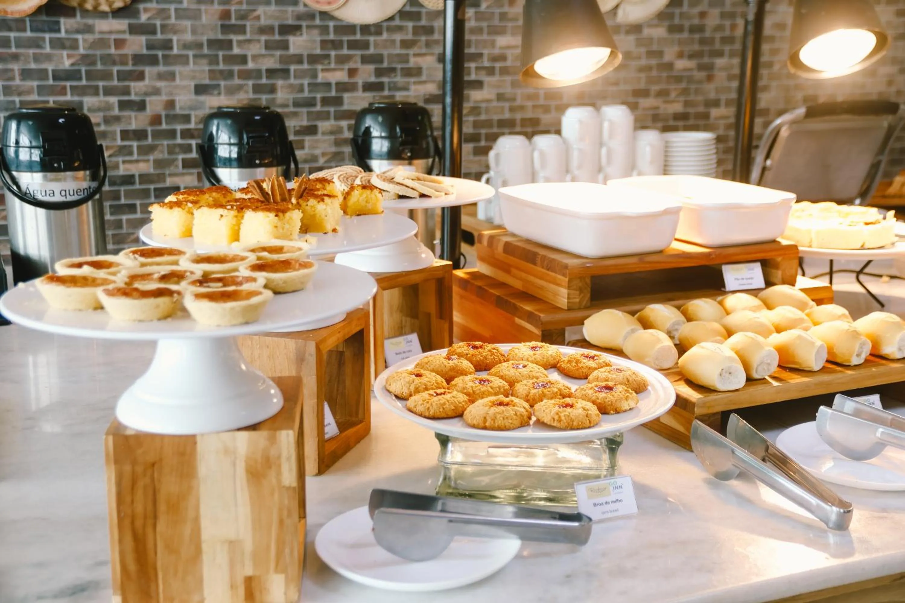 Breakfast in Go Inn Goiana by Atlantica Hotels