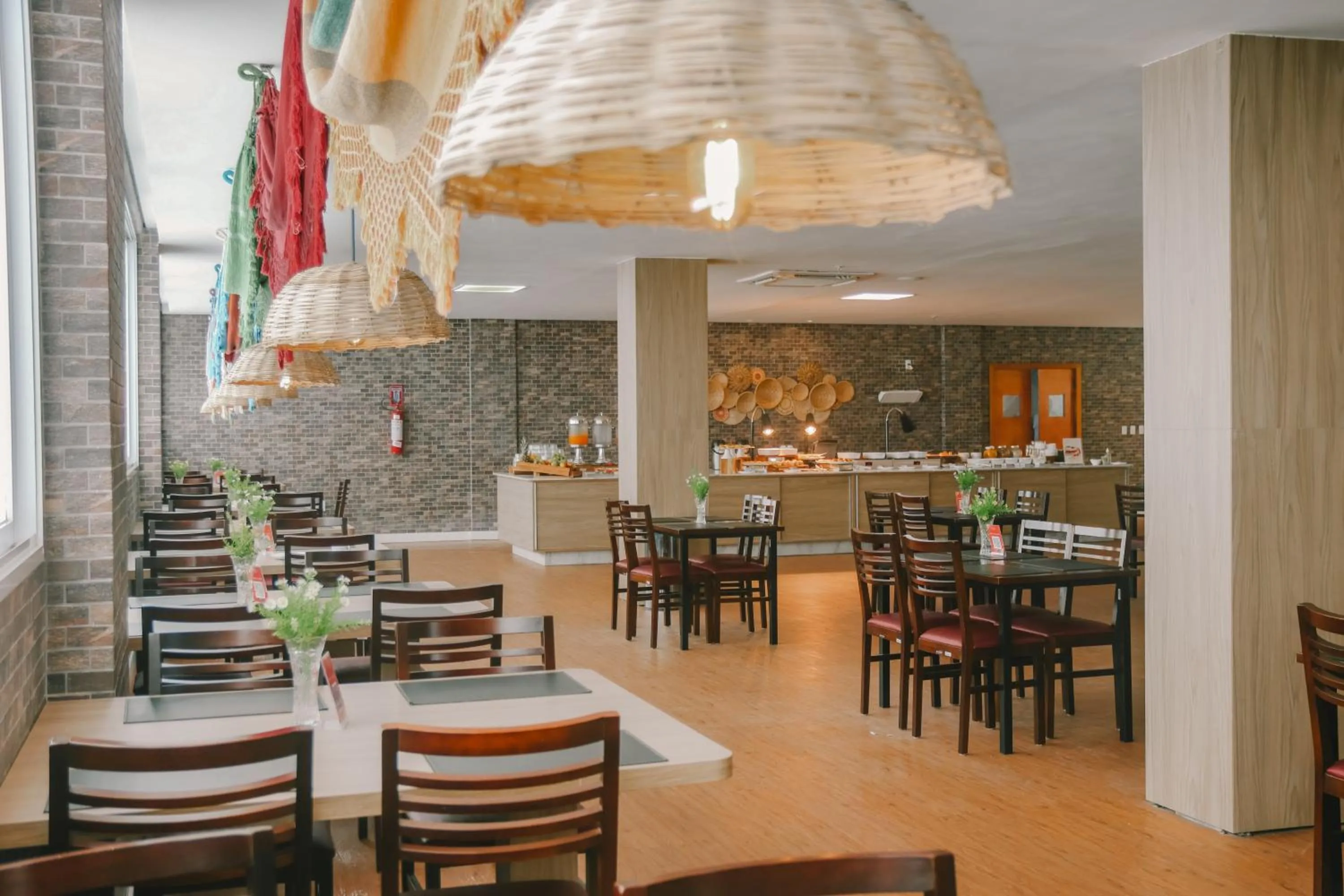 Restaurant/places to eat in Go Inn Goiana by Atlantica Hotels