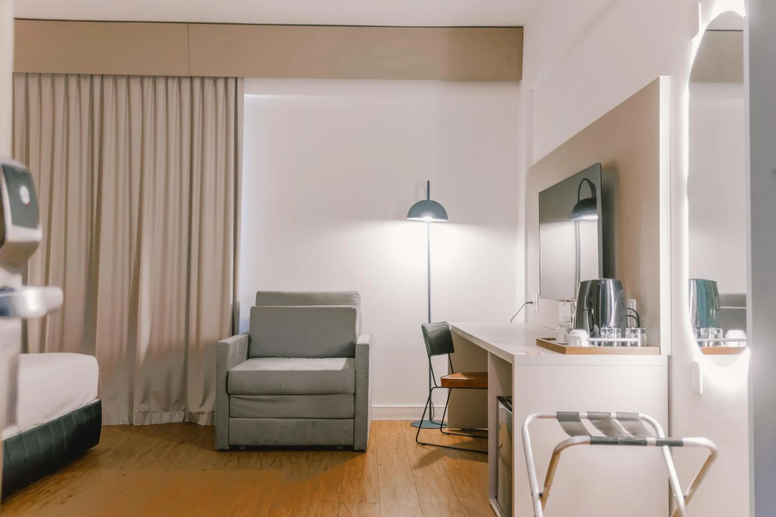 TV and multimedia, Bed in Go Inn Goiana by Atlantica Hotels